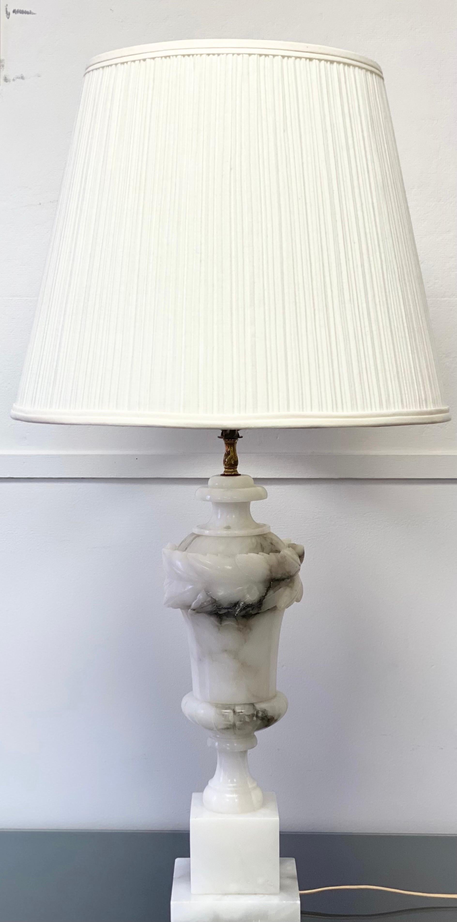1950s Italian Neoclassical White Marble Tall Table Lamp with Pleated Shades 3