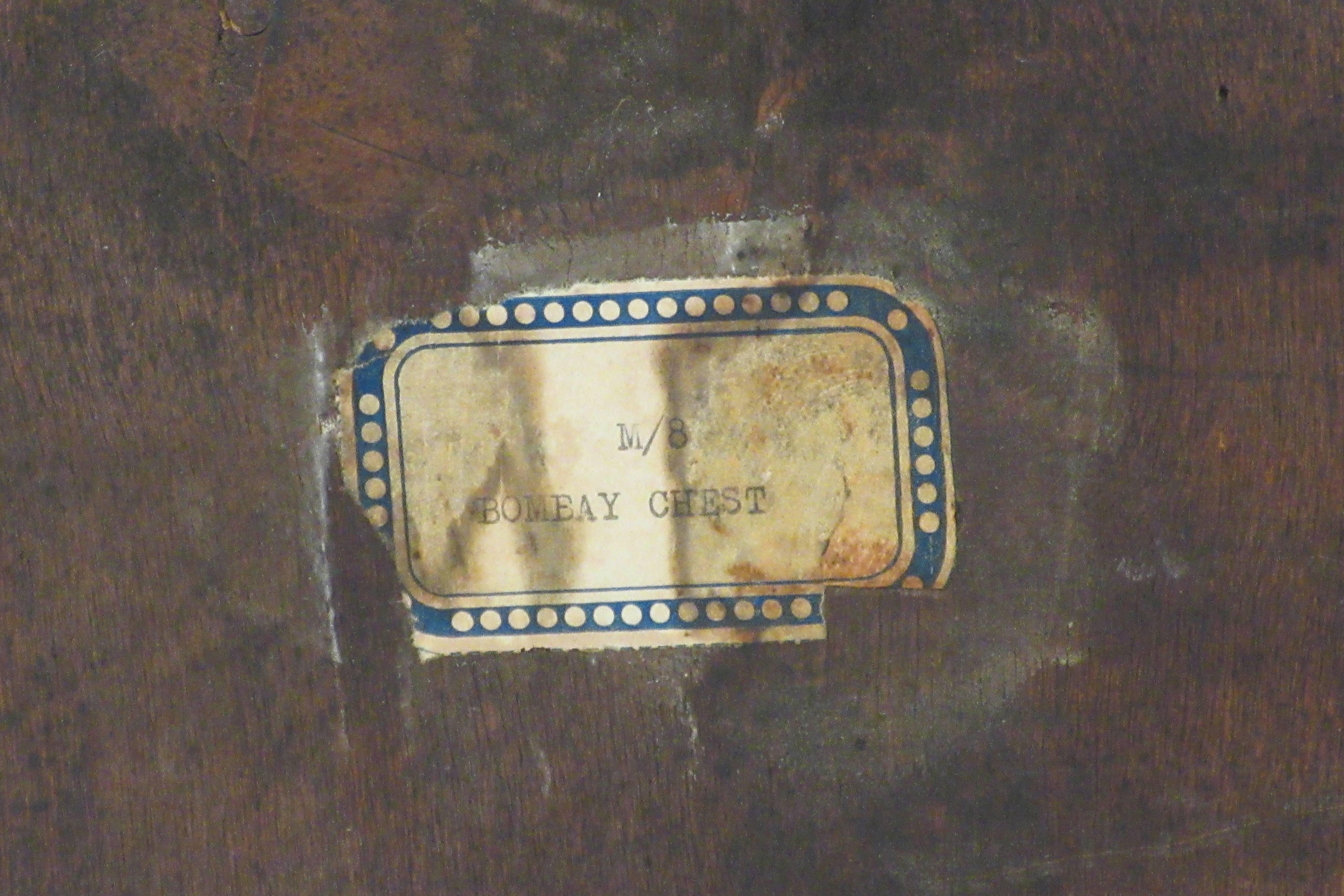 1950s Italian Olive Wood Bombay Chest 6