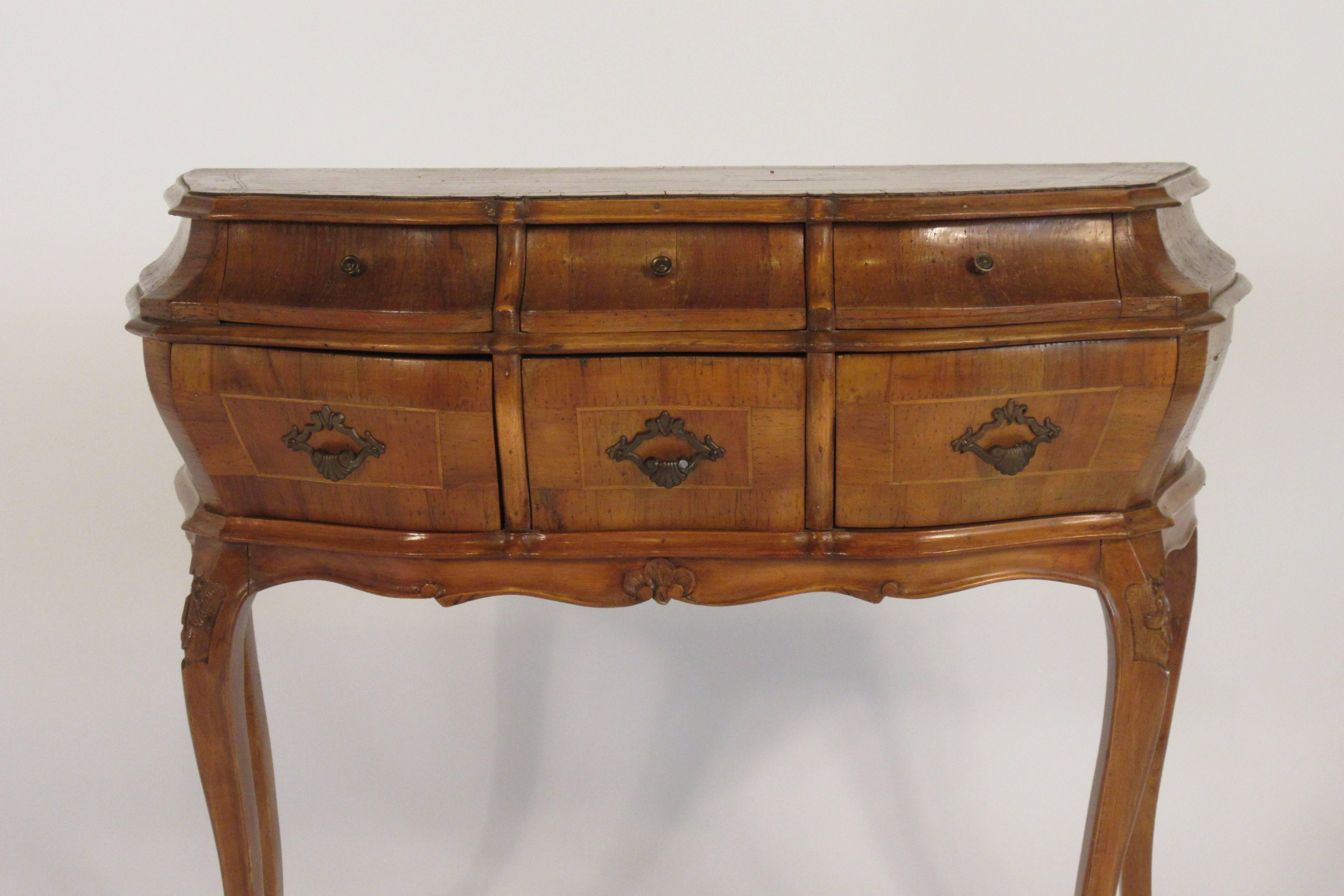 1950s Italian Olive Wood Bombay Chest In Good Condition In Tarrytown, NY