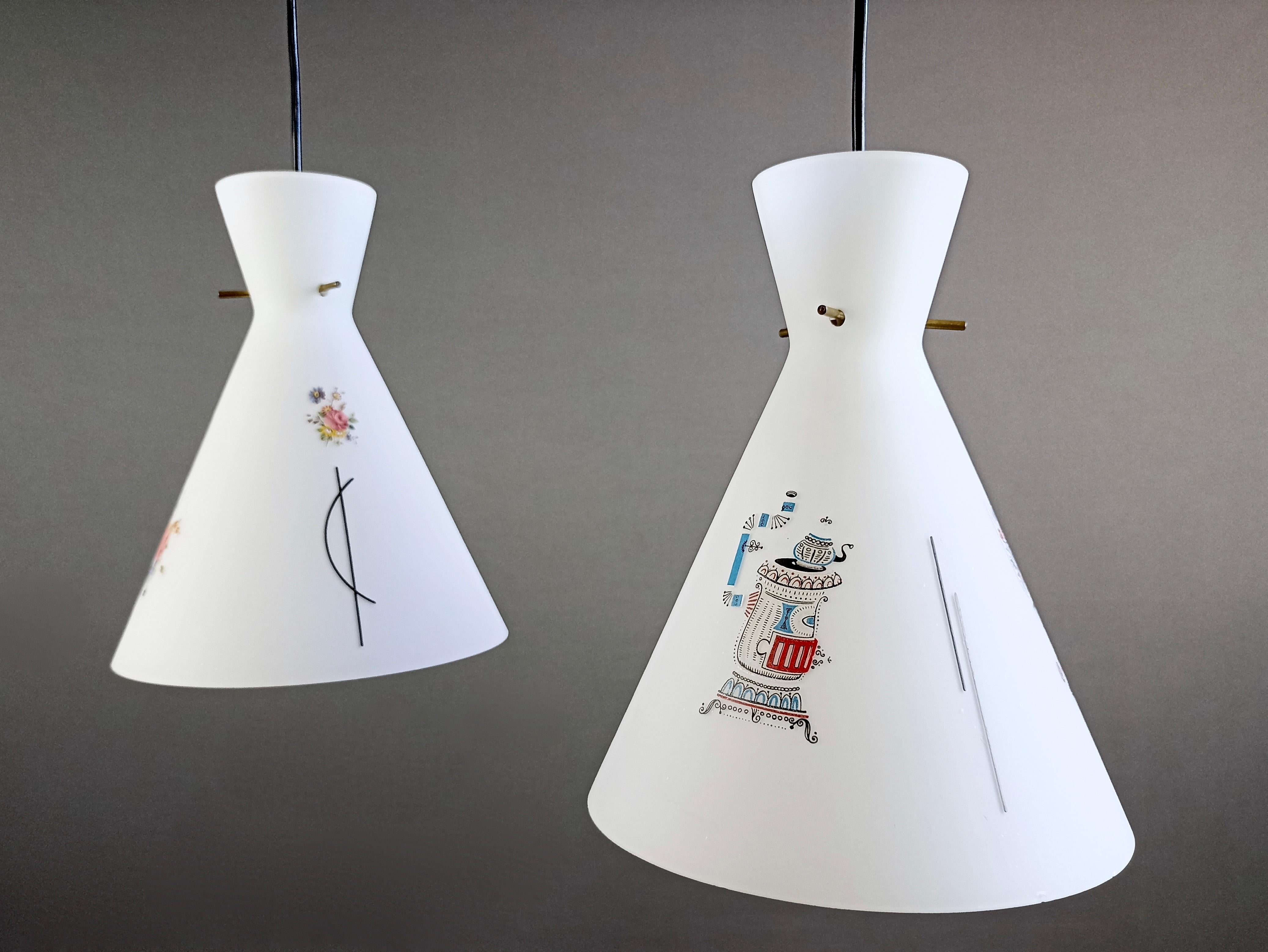 Mid-Century Modern 1950s Italian opaline glass with original decoration two-light pendant lamp.   For Sale