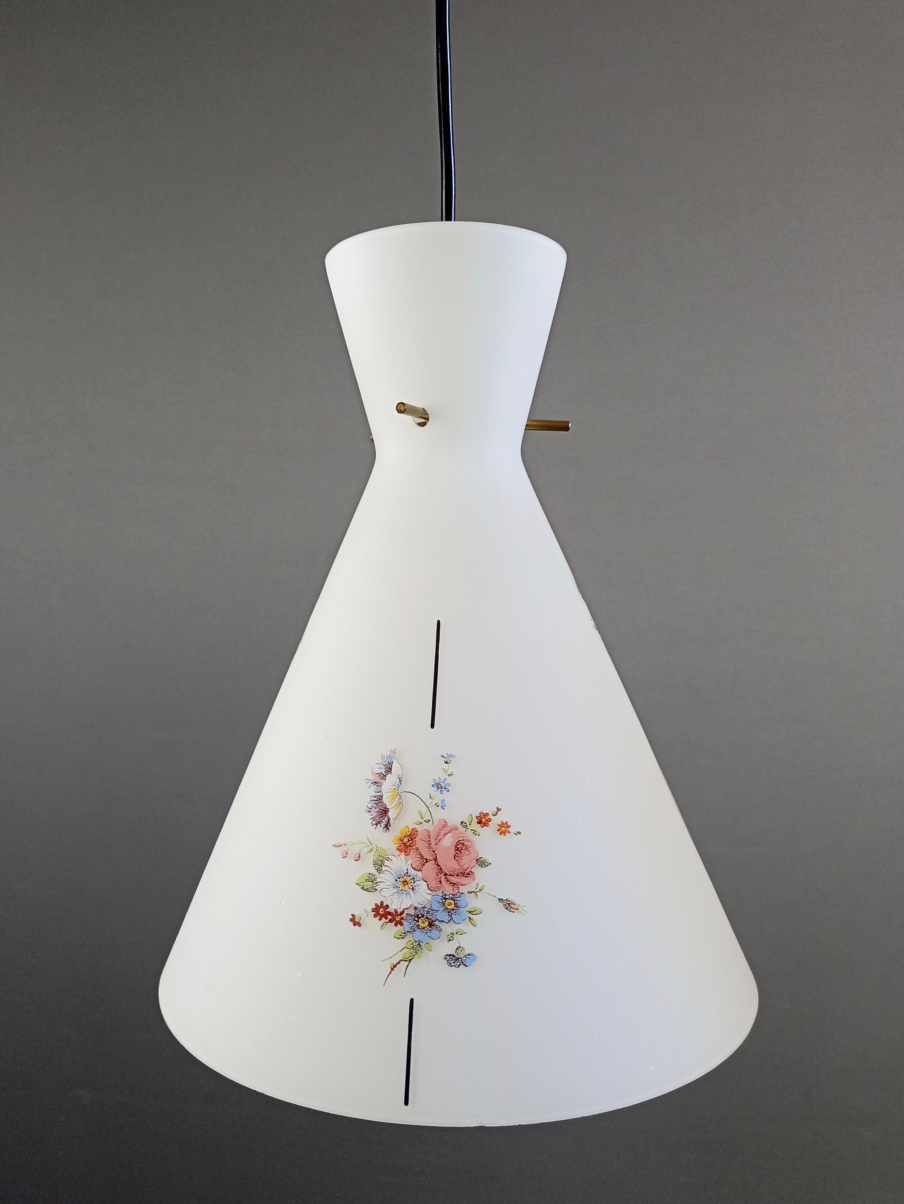 1950s Italian opaline glass with original decoration two-light pendant lamp.   For Sale 1