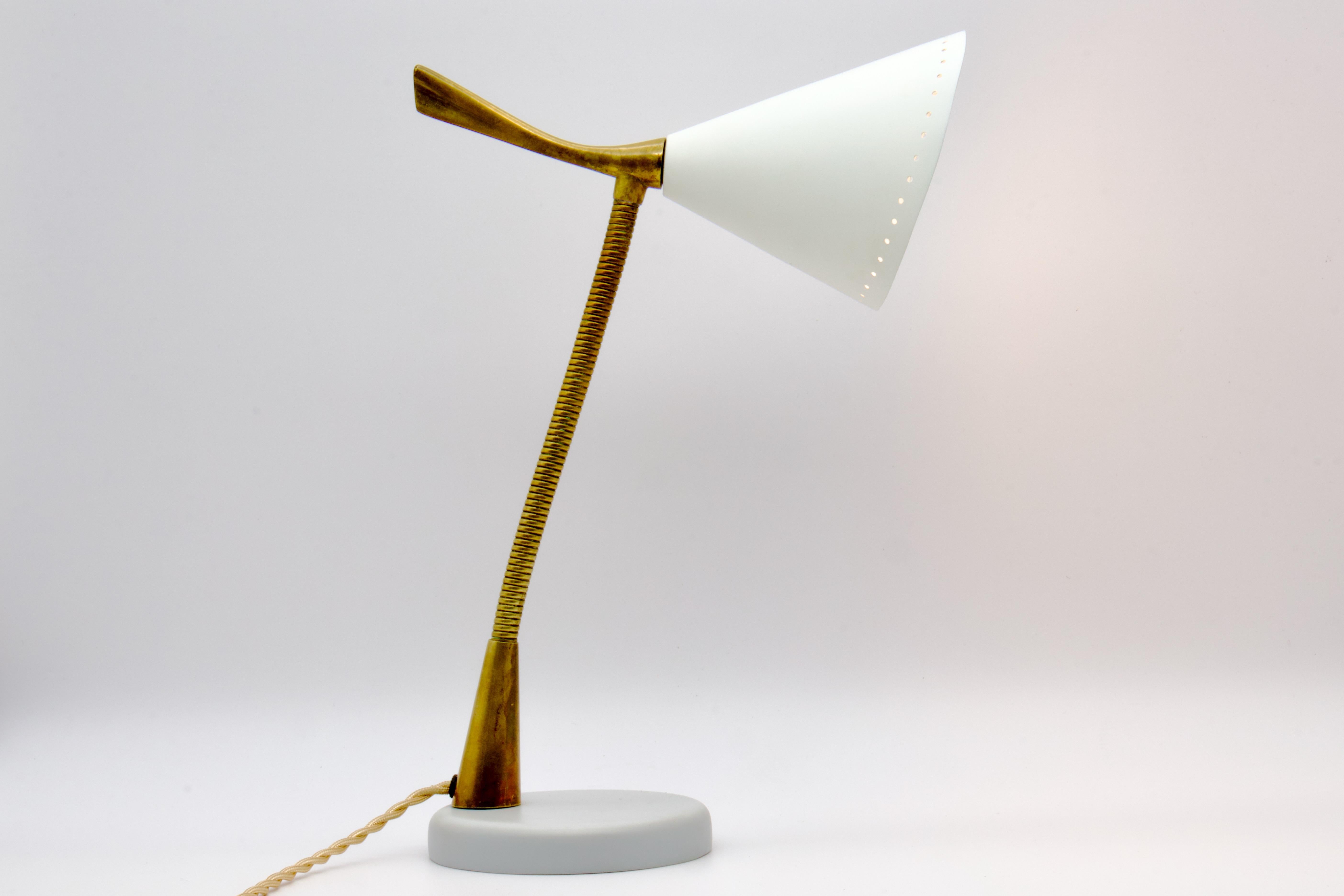 1950s Italian Oscar Torlasco Table Lamp Brass, Marble Base In Good Condition For Sale In Grand Cayman, KY
