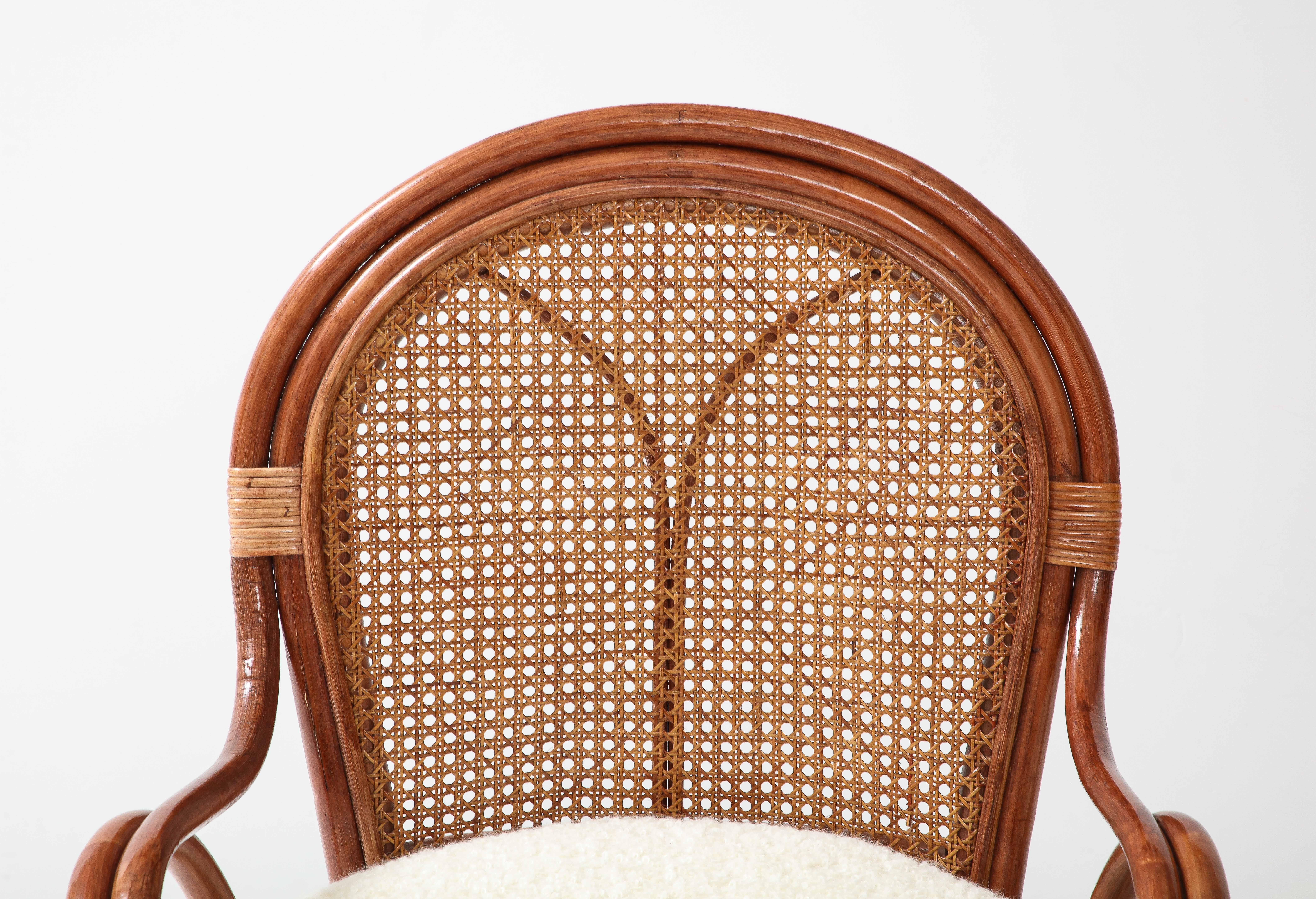 1950s Italian Pair of Bamboo and Rattan Armchairs with Ivory Bouclé Cushions For Sale 1