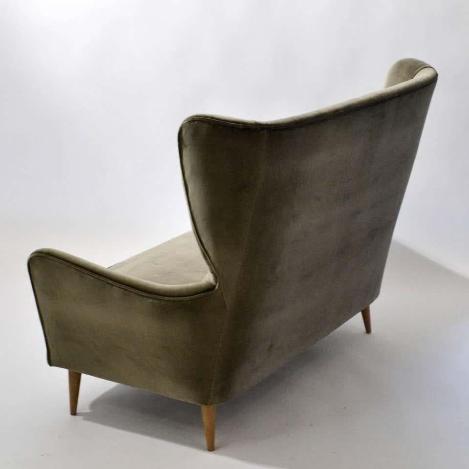 Mid-Century Modern 1950s Italian Paolo Buffa Two-Seat Wingback Sofa in Grey Velvet For Sale