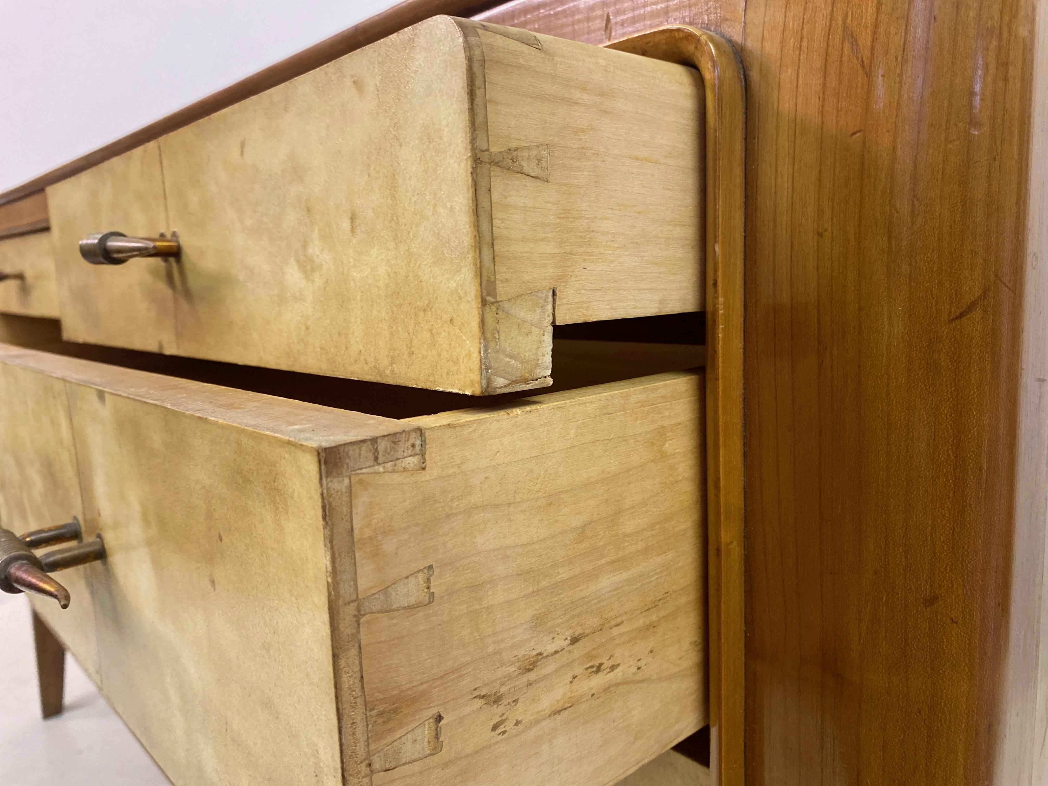 1950s, Italian Parchment and Cherry Wood Chest of Drawers For Sale 5