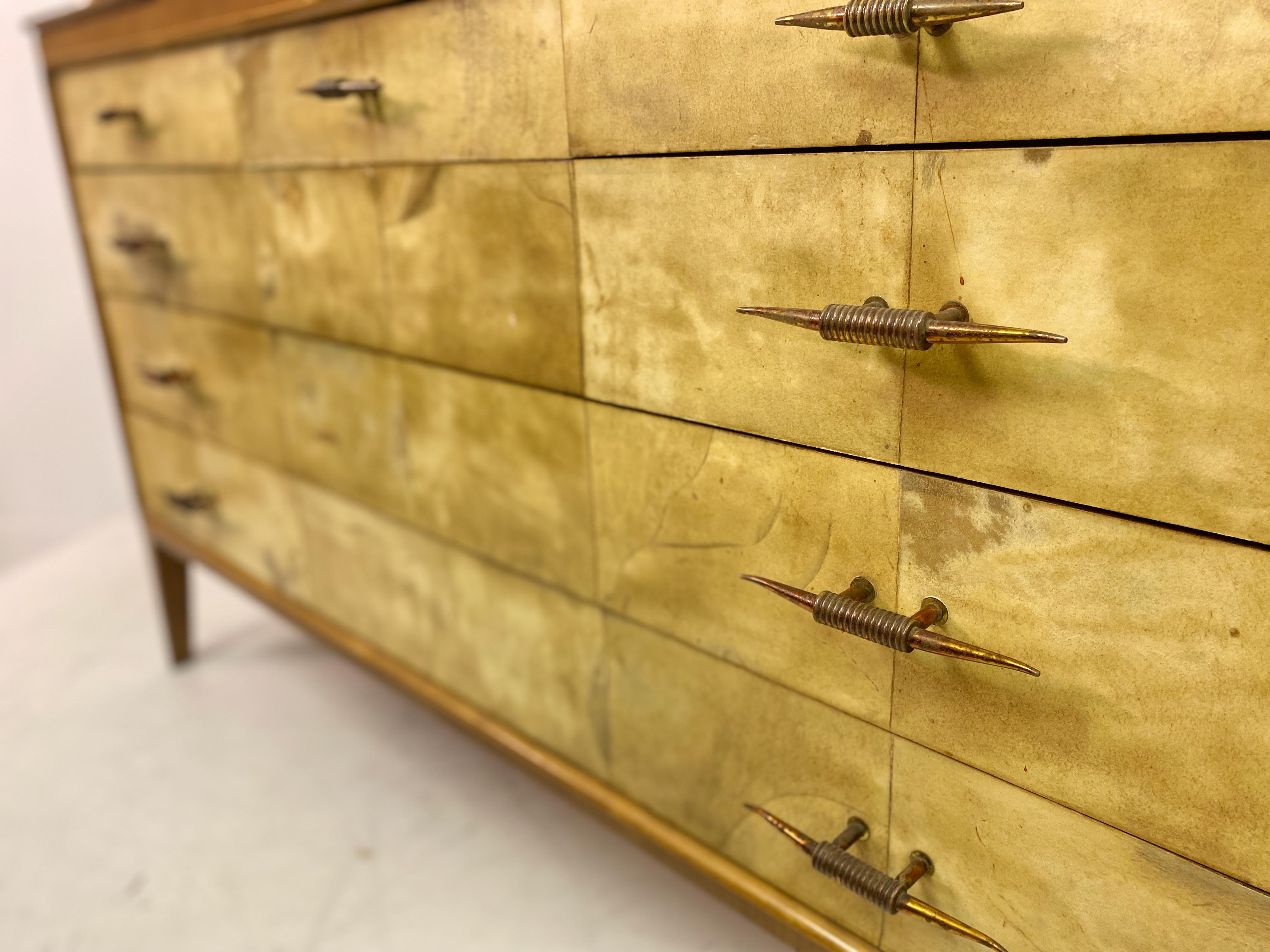 1950s, Italian Parchment and Cherry Wood Chest of Drawers For Sale 4