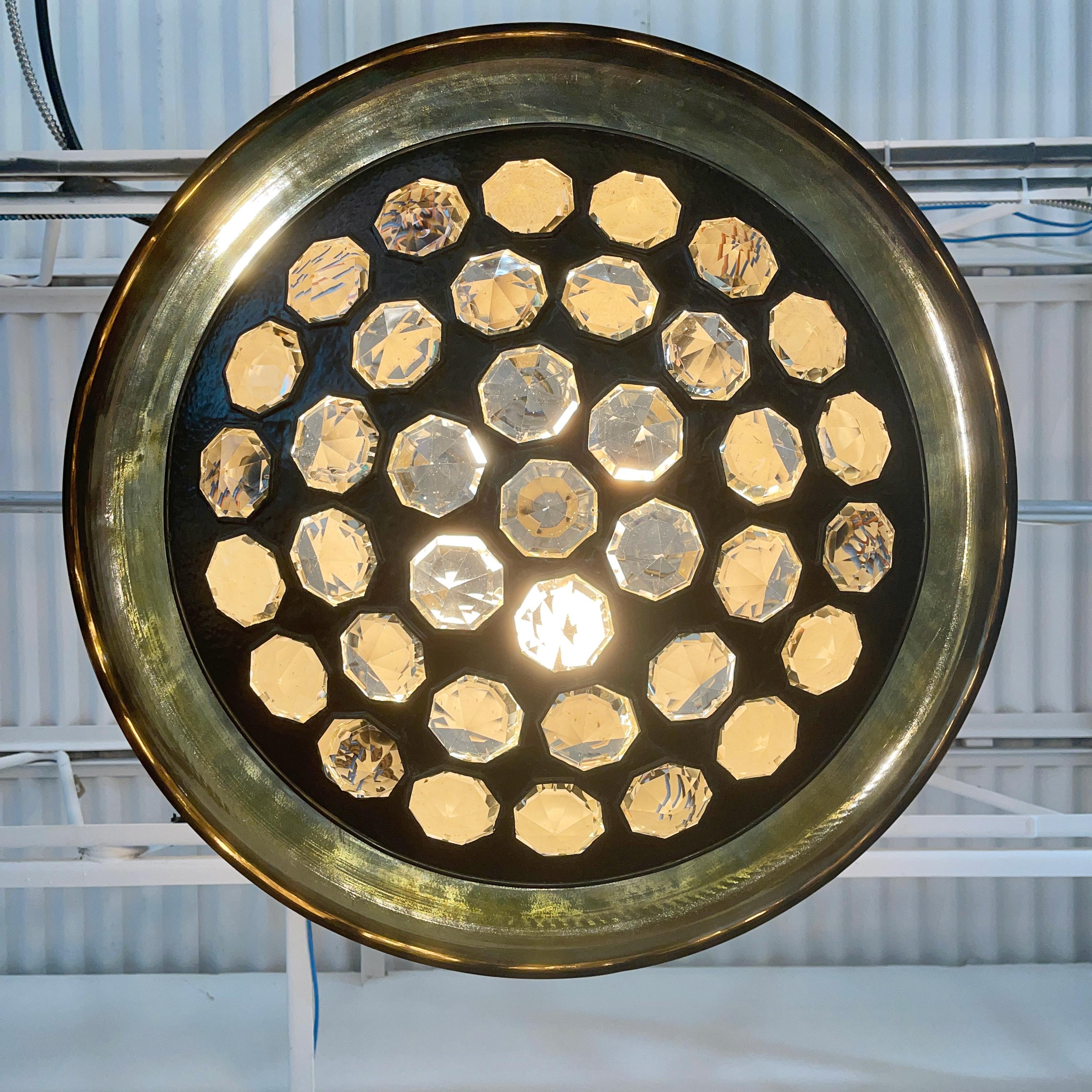 Mid-Century Modern Edera Radici for SAGIM 1950's Italian Patinated Brass and Crystal UFO Pendant For Sale
