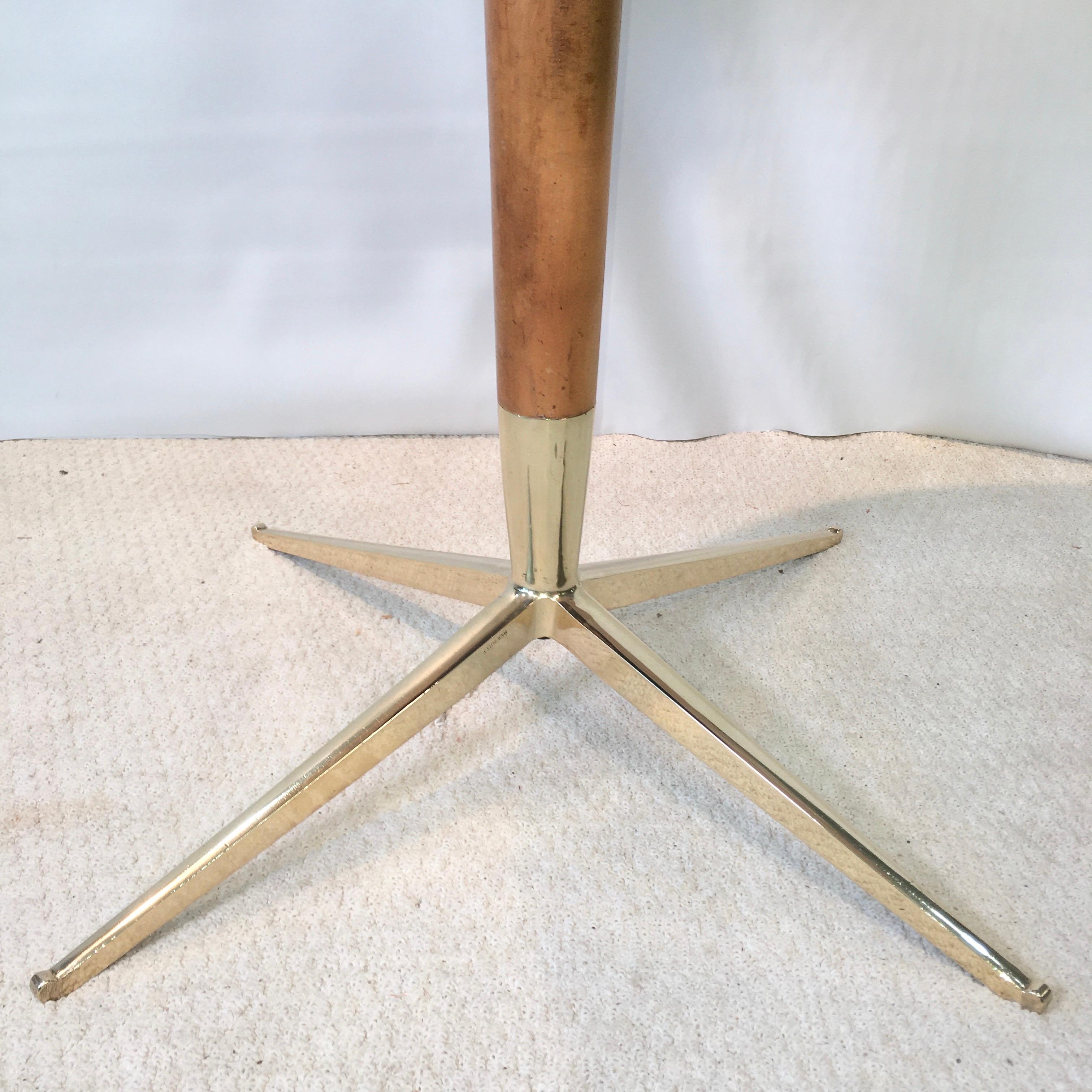 Mid-20th Century 1950s Italian Pink Marble and Brass Pedestal Table