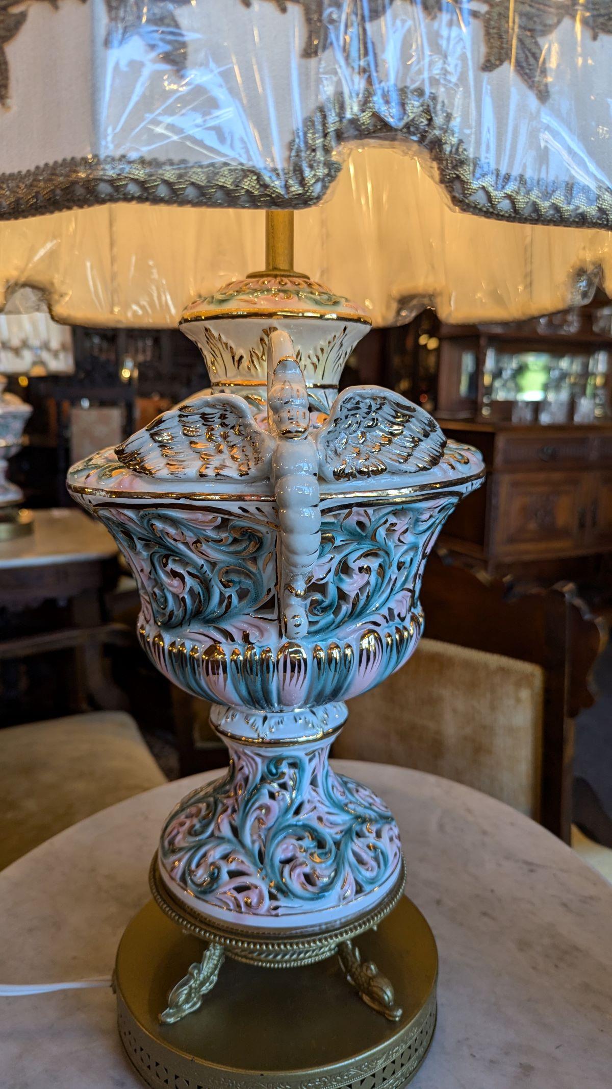 Pareja de lámparas urna de porcelana italiana de los años 50 Italiano en venta