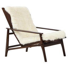 1950s Italian Oak Reclining Lounge Chair in White Kalgan Lambskin