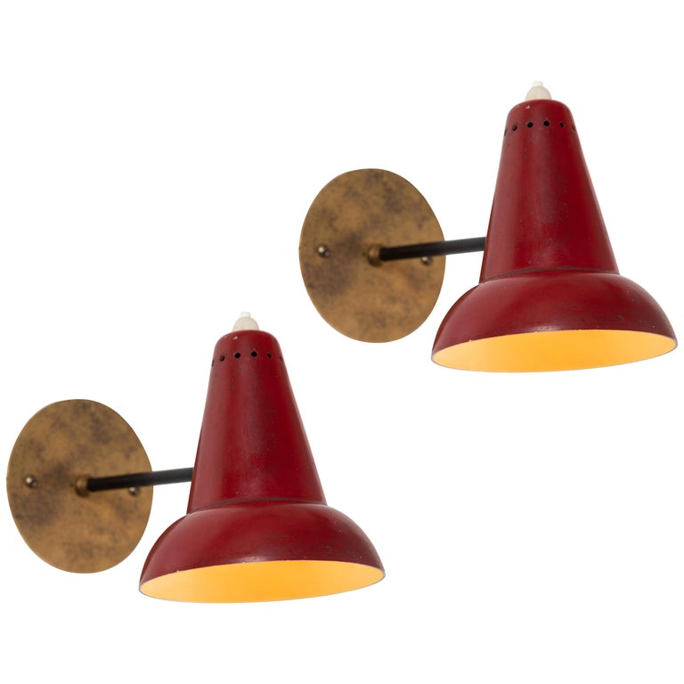 1950s Italian Red Articulating Sconces Attributed to Gino Sarfatti For Sale