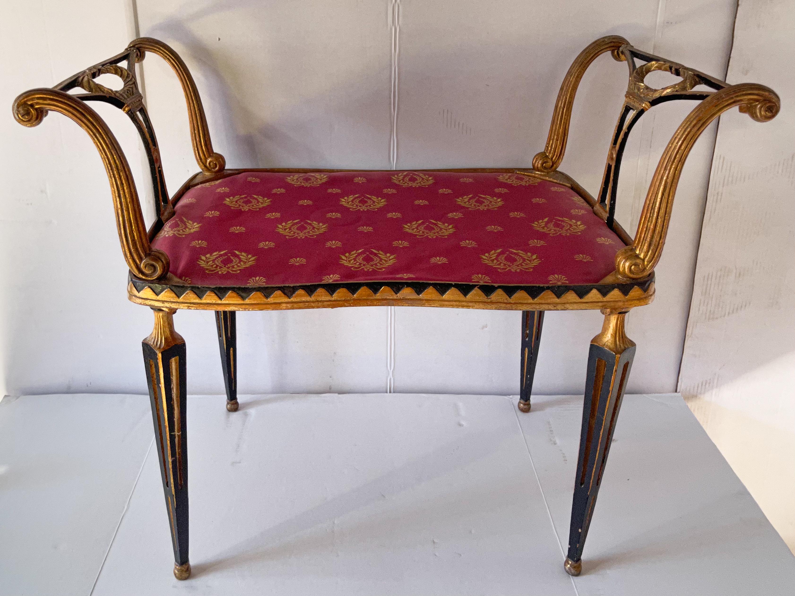1950s Italian Regency Style Gilt Metal Tole Painted Bench in French Silk In Good Condition For Sale In Kennesaw, GA