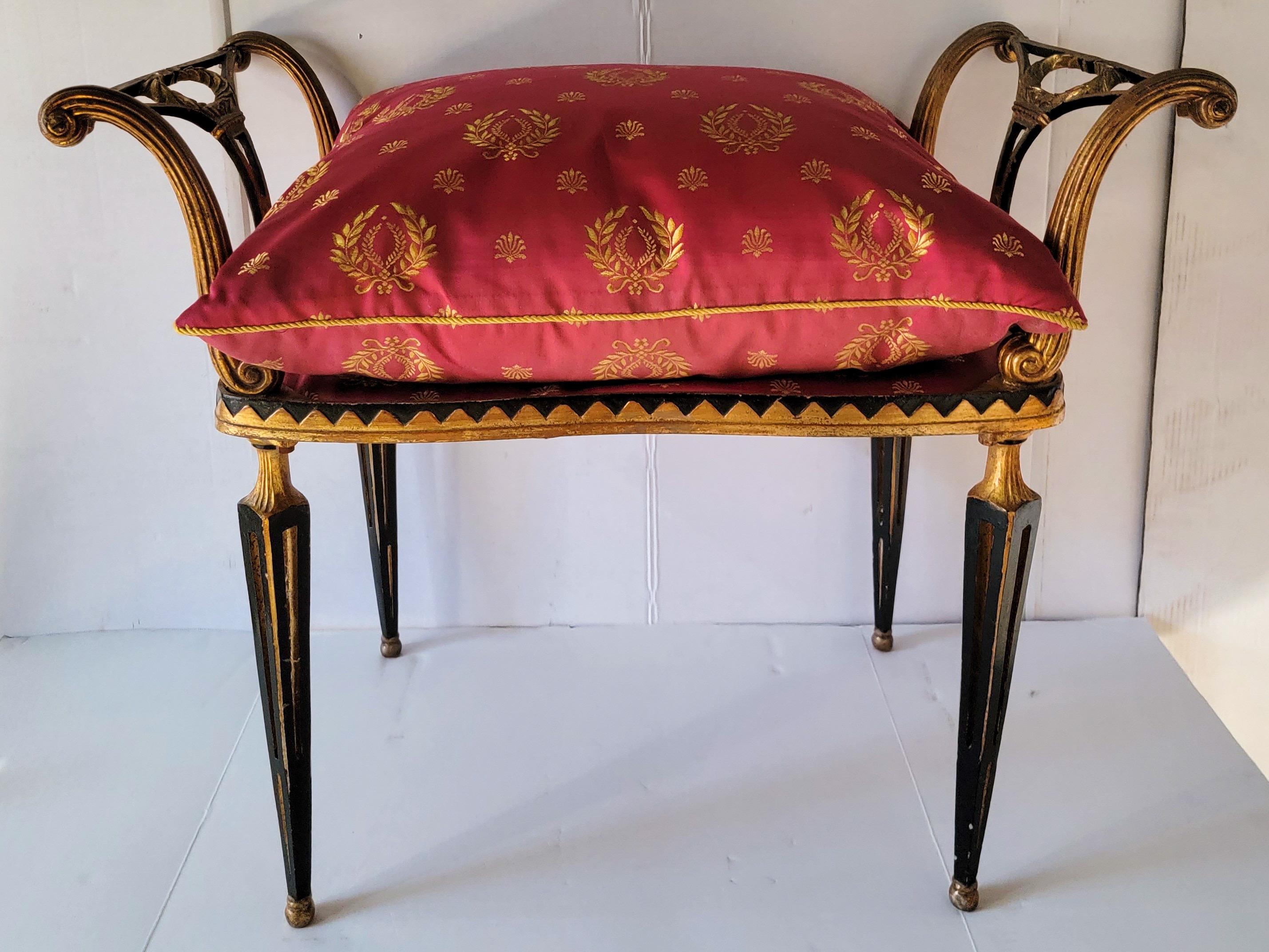 1950s Italian Regency Style Gilt Metal Tole Painted Bench in French Silk For Sale 1