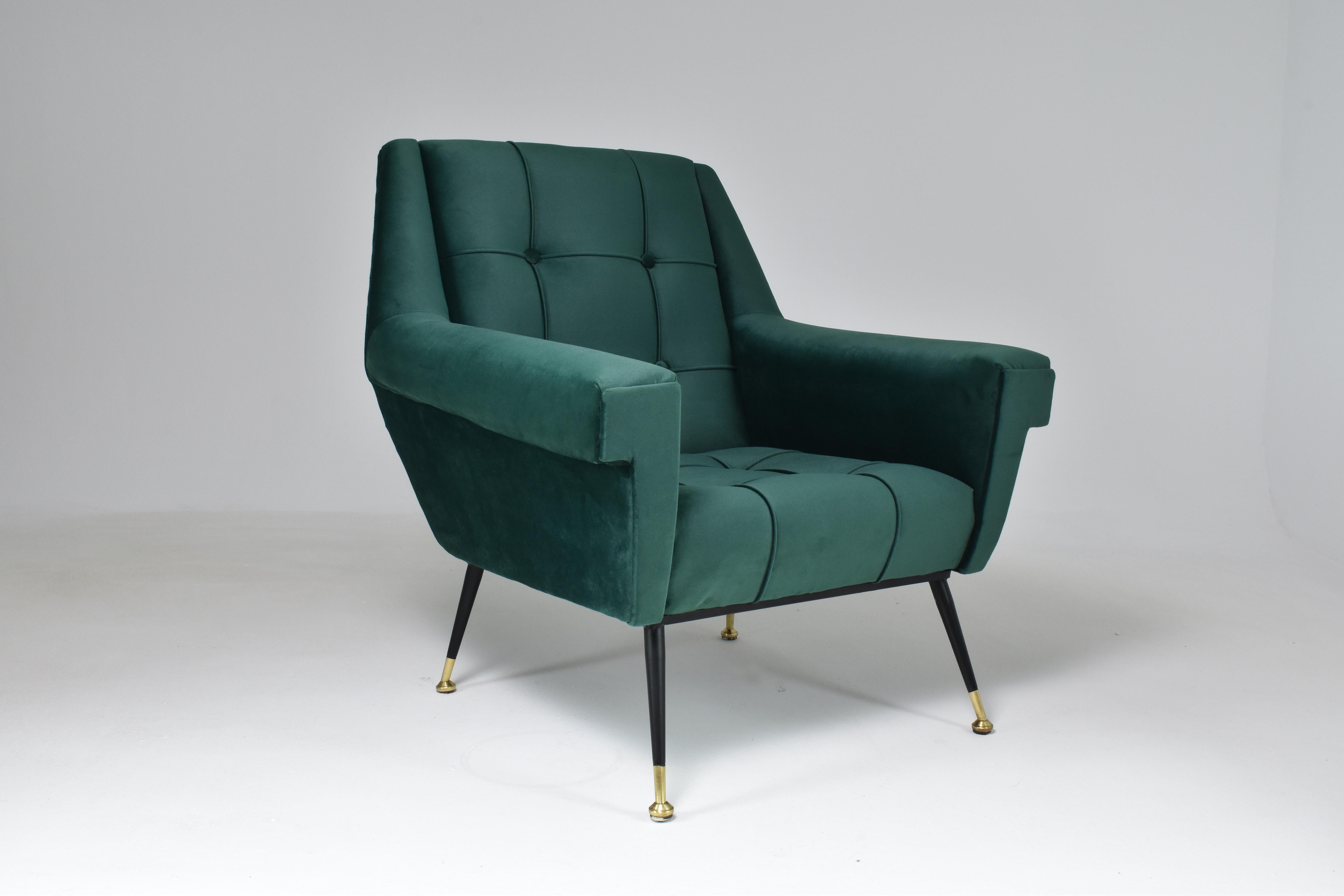 Mid-Century Modern 1950's Italian Restored Mid-Century Armchair For Sale