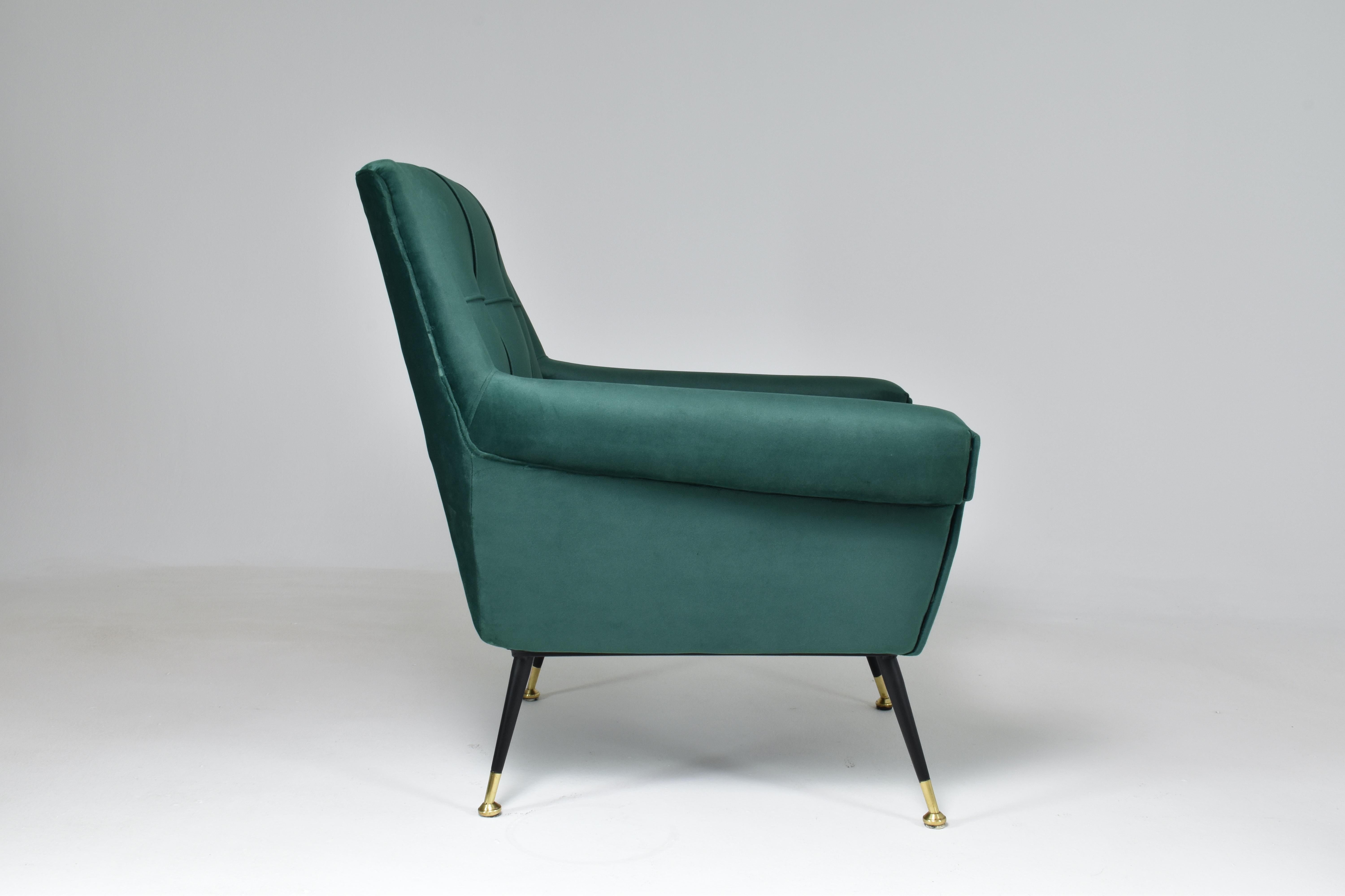 1950's Italian Restored Mid-Century Armchair In Good Condition For Sale In Paris, FR