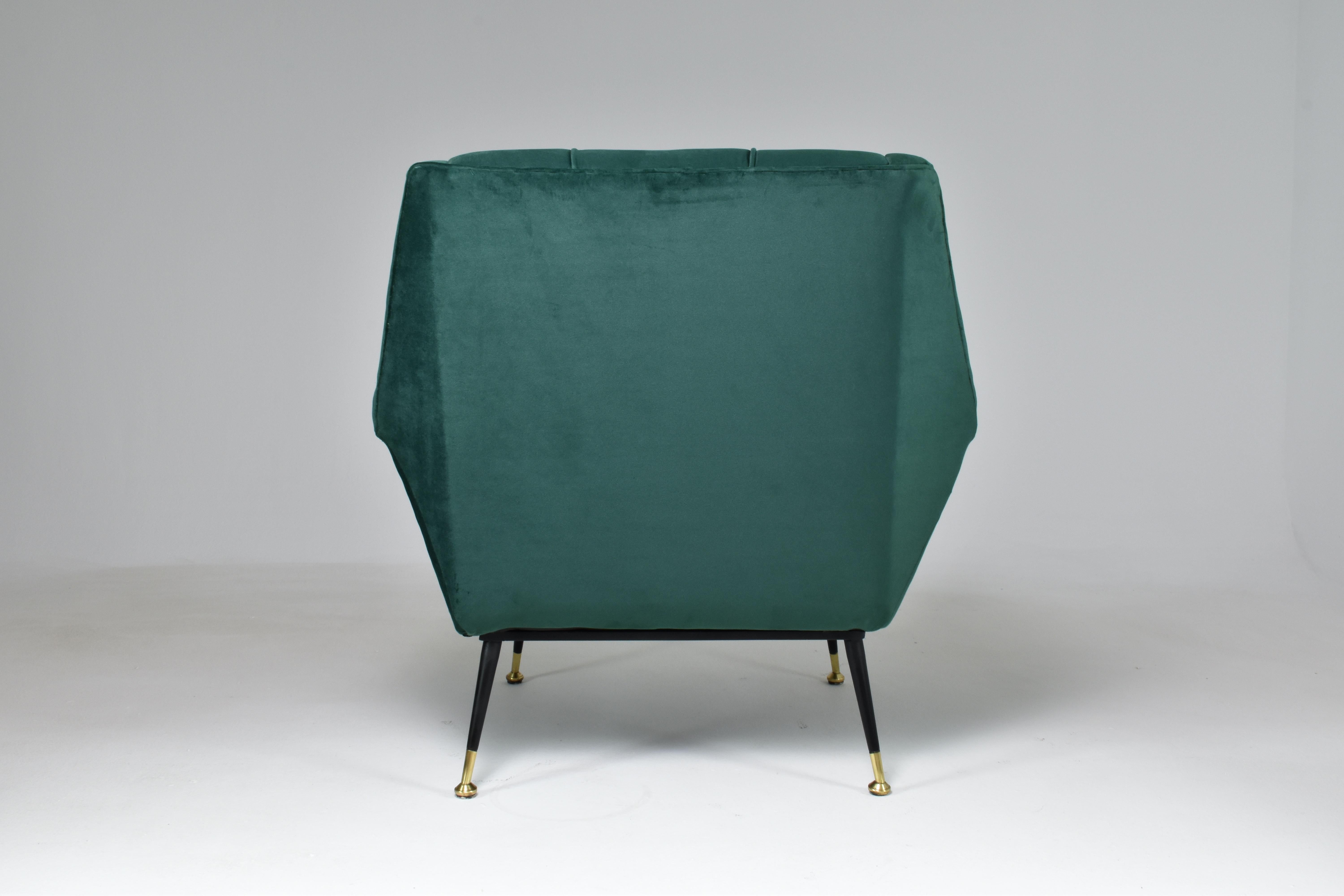 1950's Italian Restored Mid-Century Armchair For Sale 1
