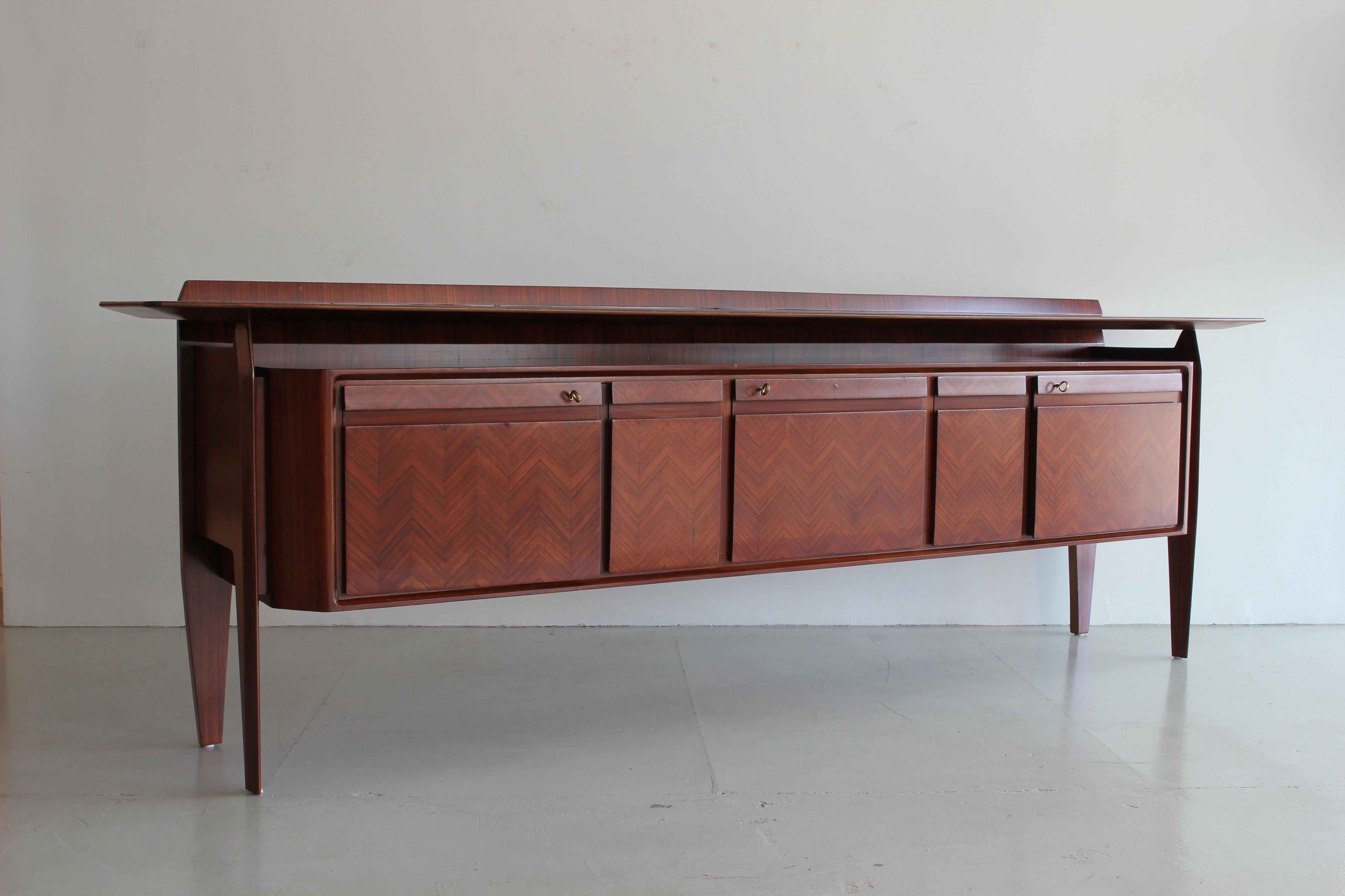 1950s Italian Rosewood Sideboard by Cantu Furniture Artisans 1