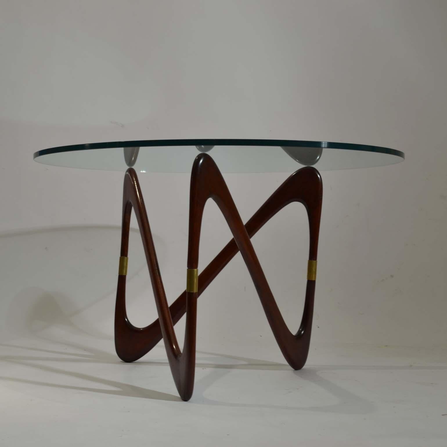 1950s Italian Round Coffee Table, Triangular Mahogany Base, by Cesare Lacca 2