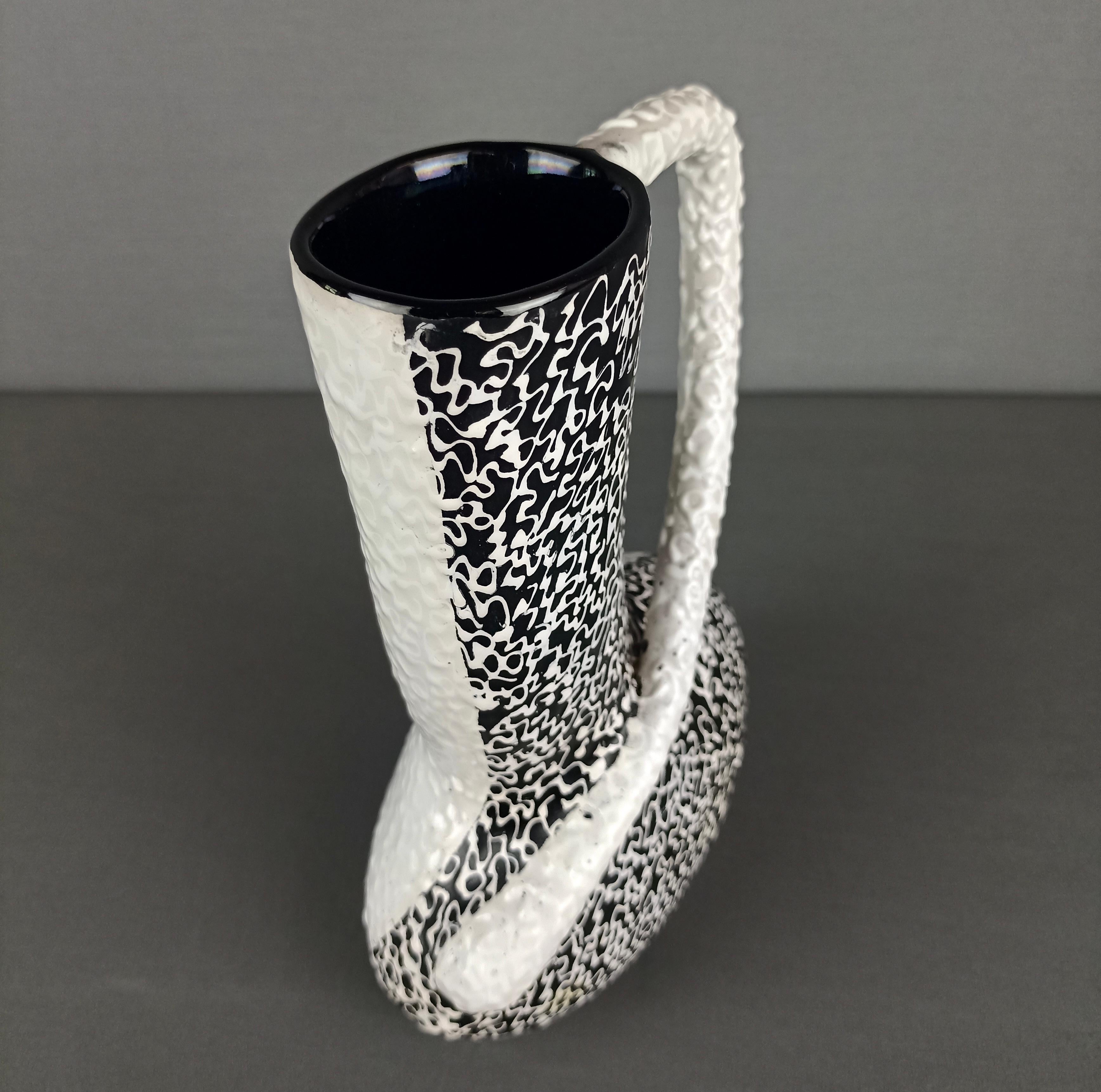 Mid-20th Century 1950s Italian Santucci Deruta asymmetrical black and white ceramic vase. For Sale