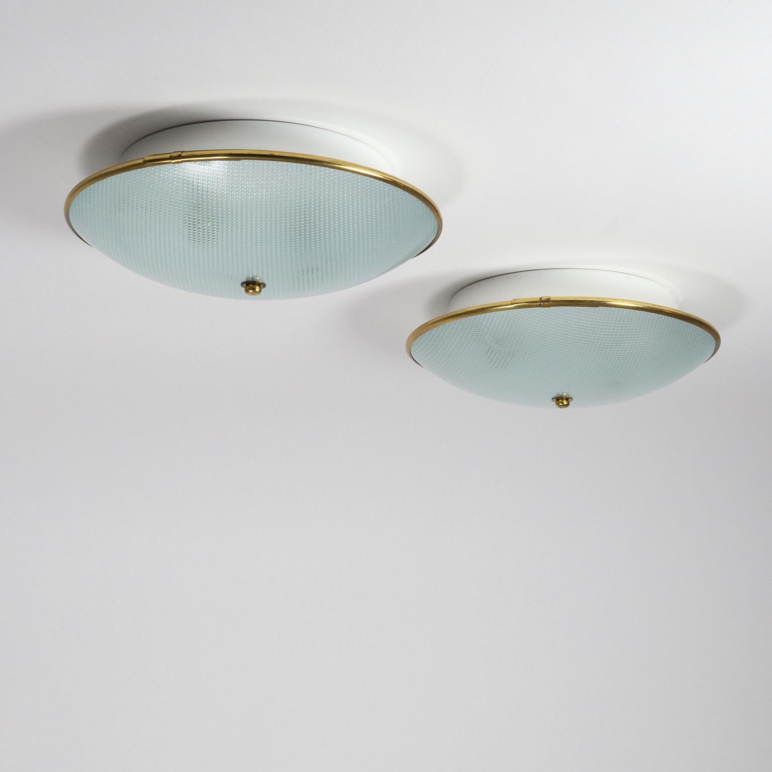 1950s Italian Saucer Ceiling or Wall Lights, Textured Glass and Brass 6