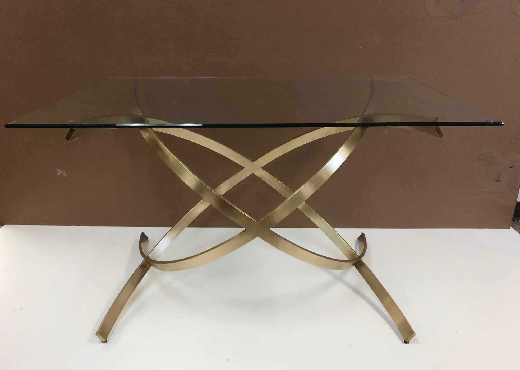 1950s Italian Sculptural Solid Brass Dining Table In Good Condition For Sale In New York, NY