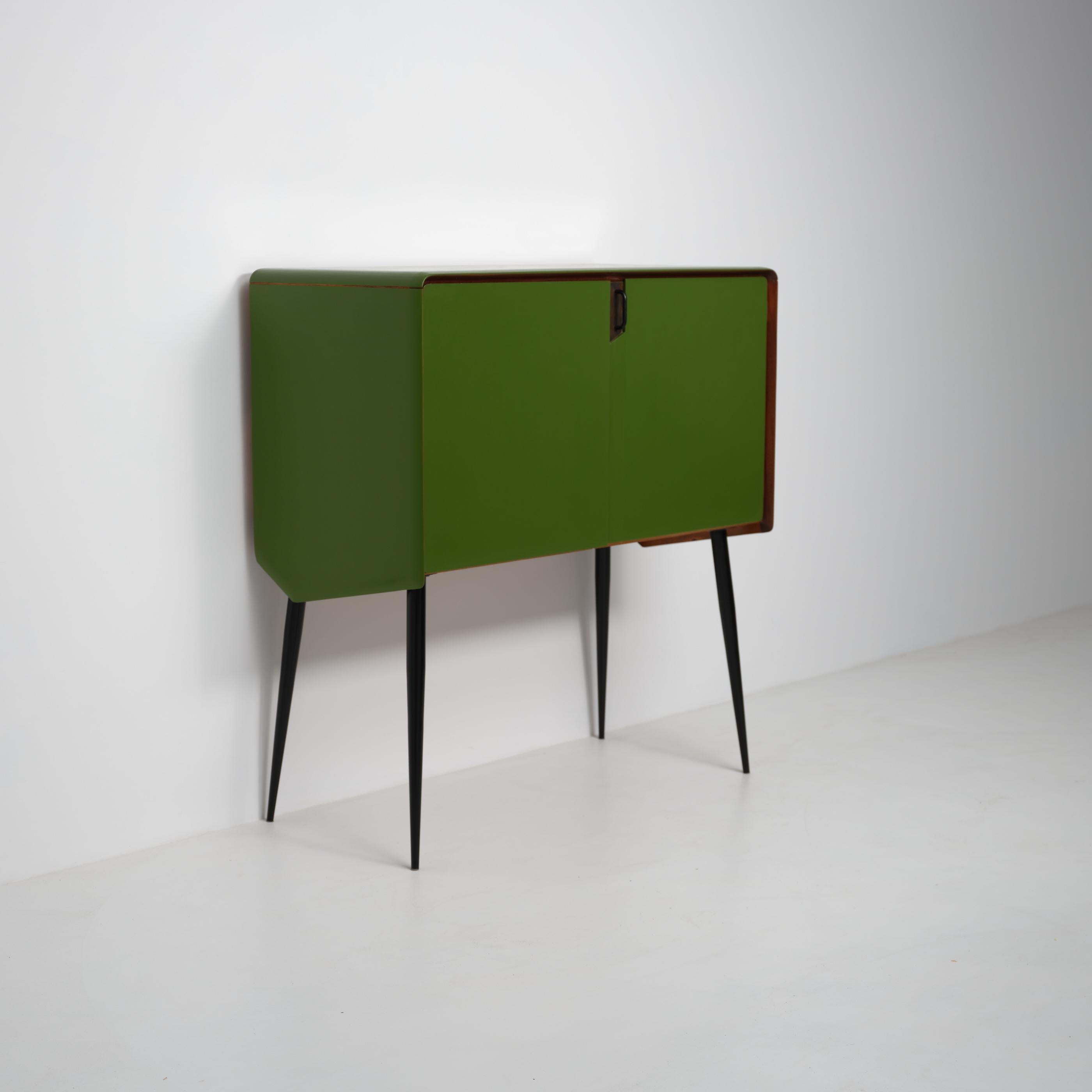 Brass 1950s Italian Sideboard in Green Lacquered Wood with Oak Interior and Black Legs For Sale