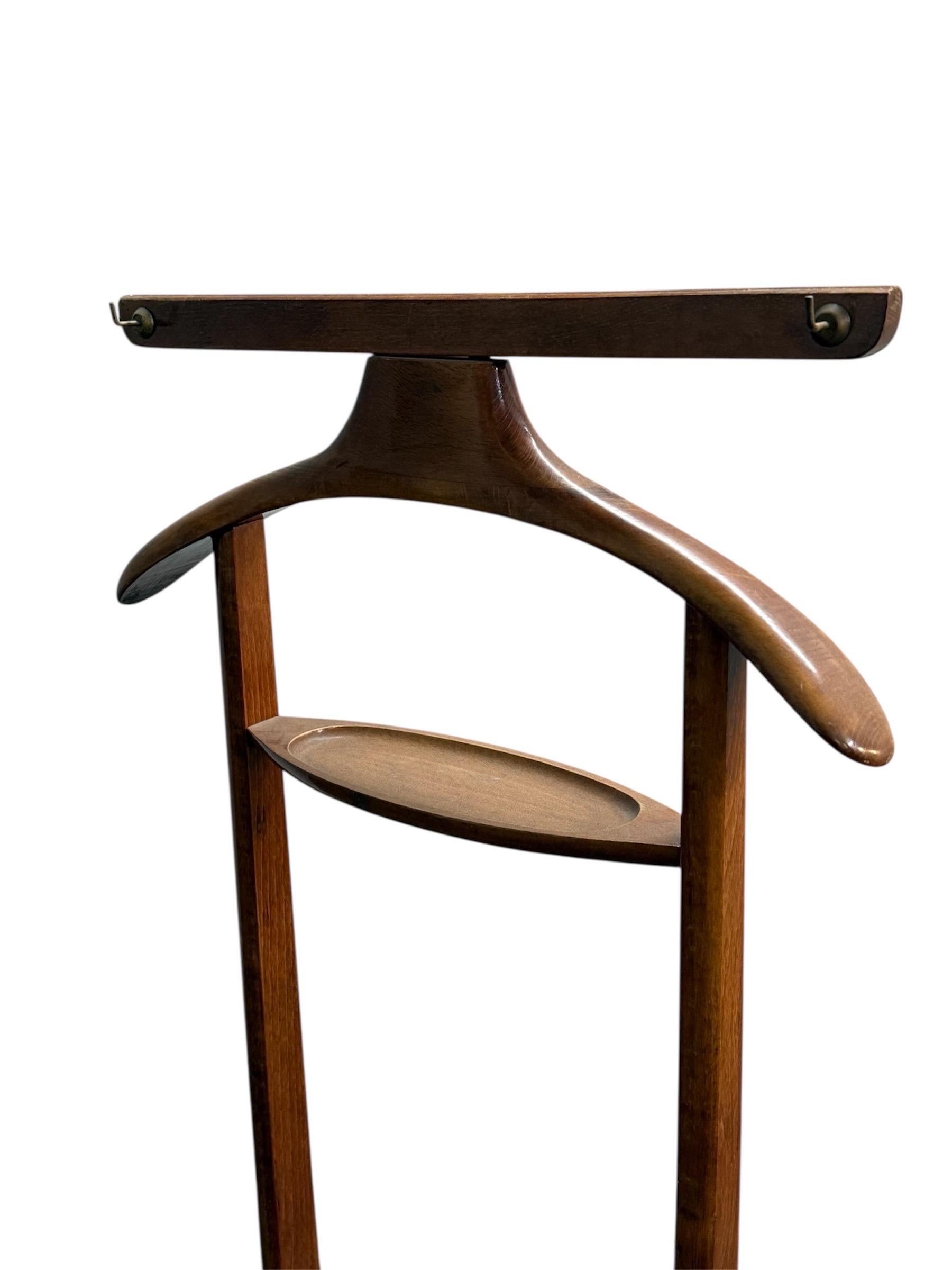 1950er Jahre Italienisch Massivholz Valet attr. Ico Parisi für Fratelli Reguitti im Angebot 3