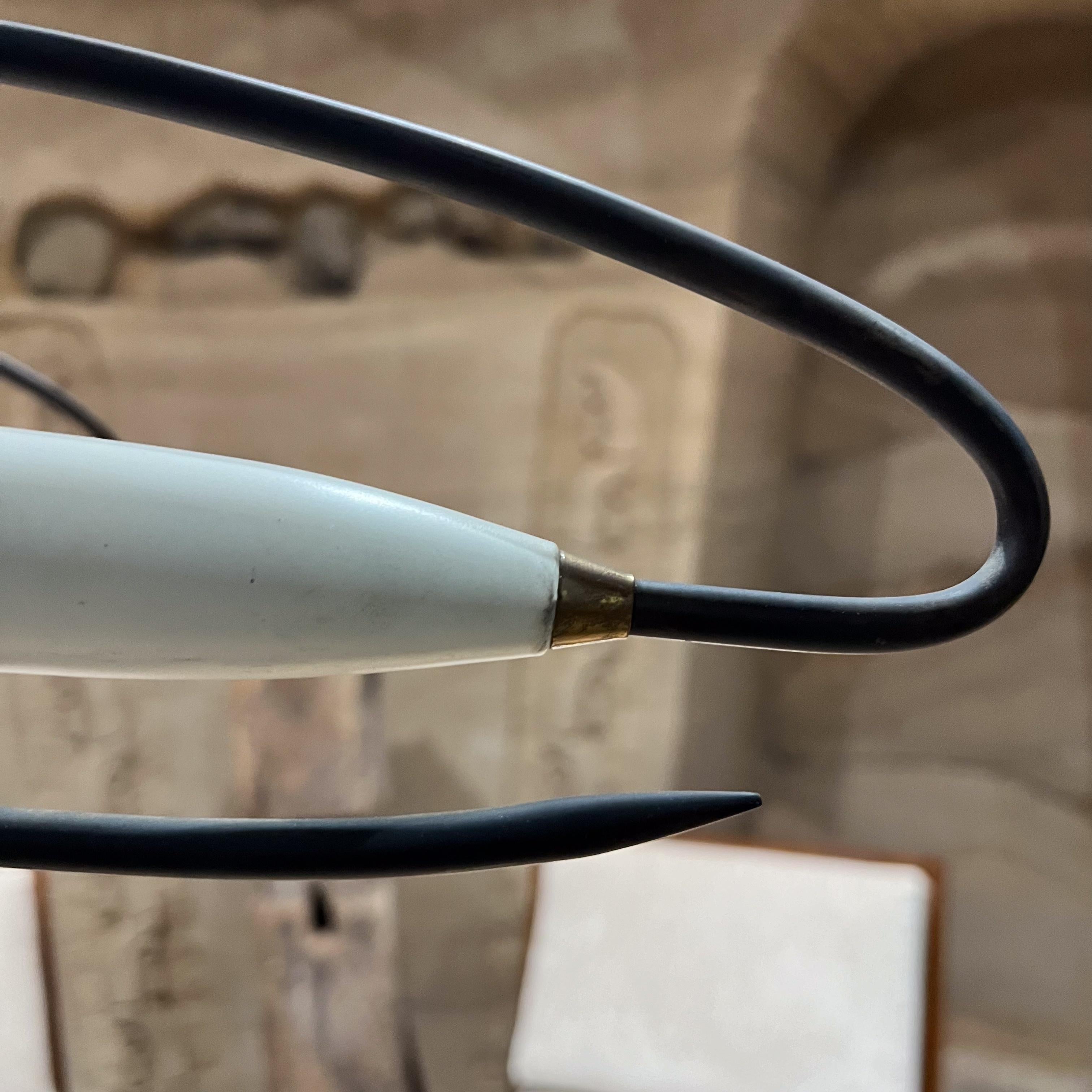 Lampadario a sospensione italiano degli anni '50 a cinque bracci in stile Sputnik di Stilnovo in vendita 4