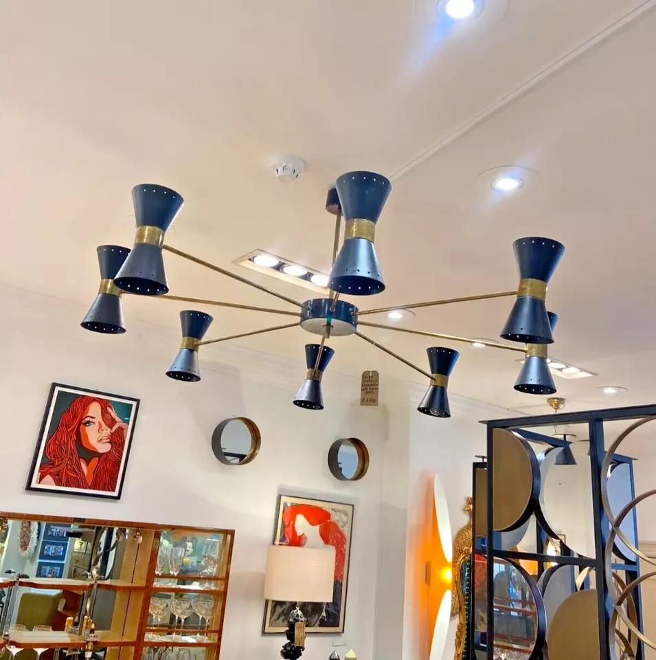Lights italien avec émail noir et laiton Bon état - En vente à London, GB