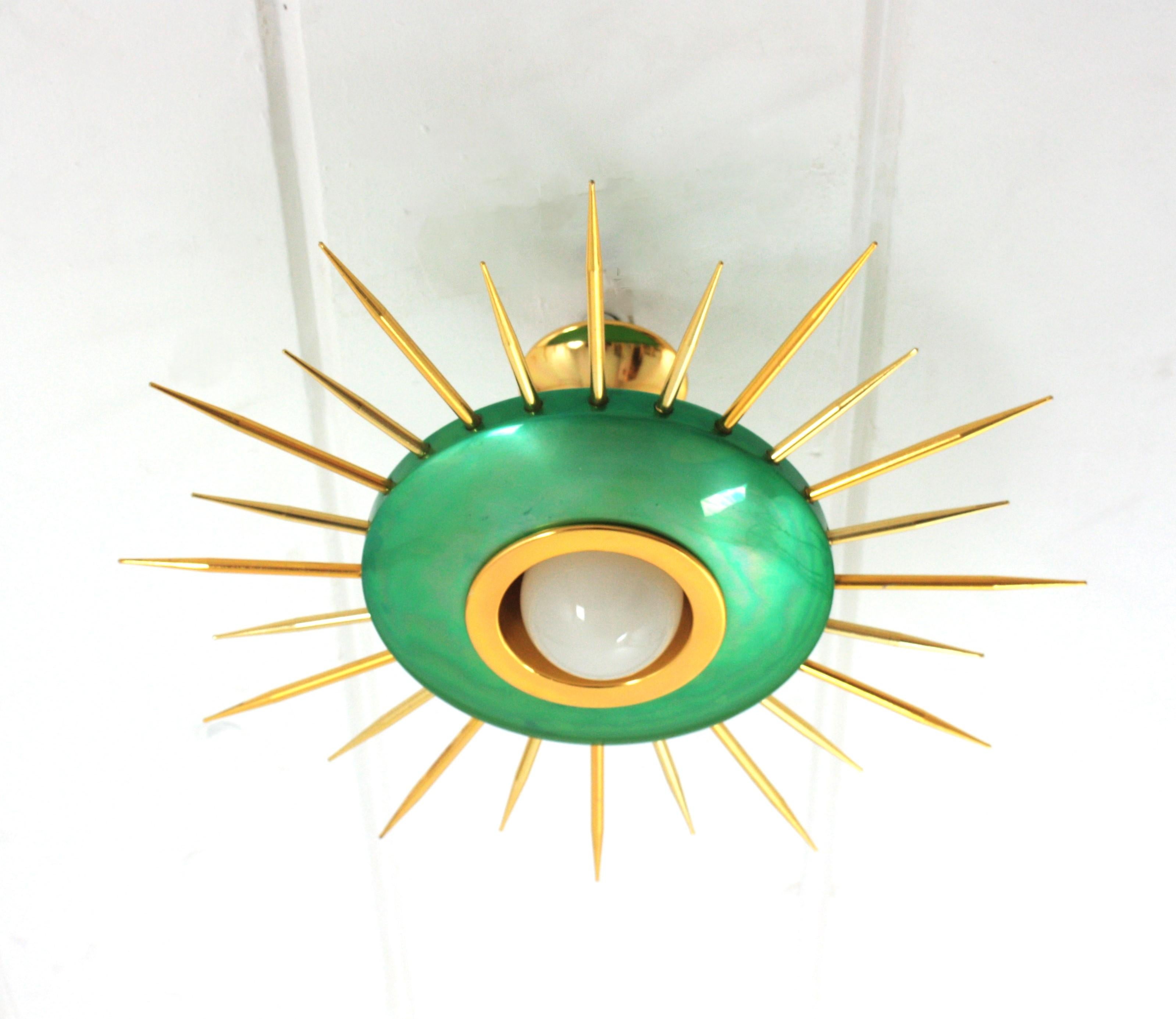 1950s Italian Sunburst Pendant Light Fixture in Green and Gilt Metal For Sale 8