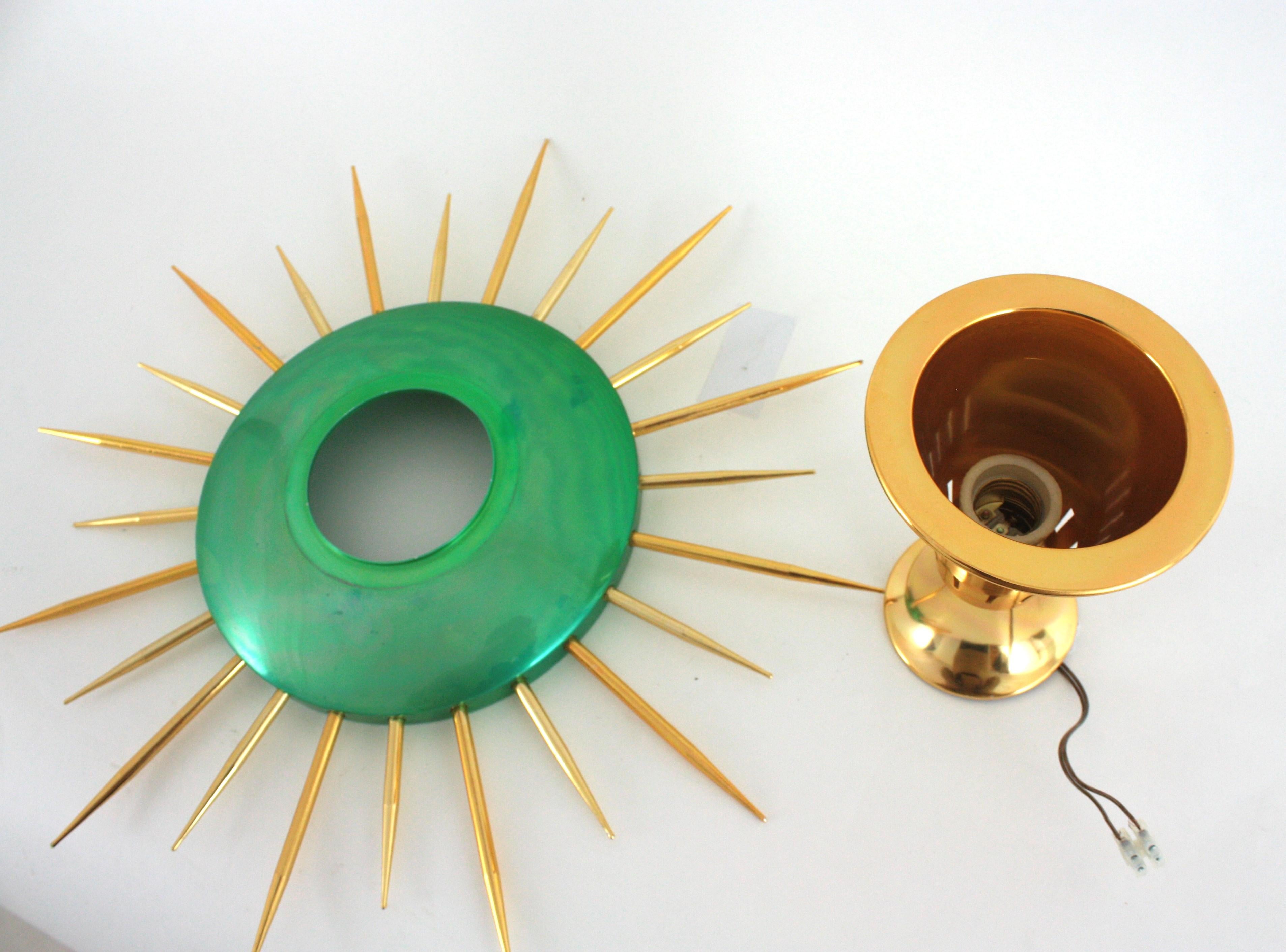 1950s Italian Sunburst Pendant Light Fixture in Green and Gilt Metal For Sale 13