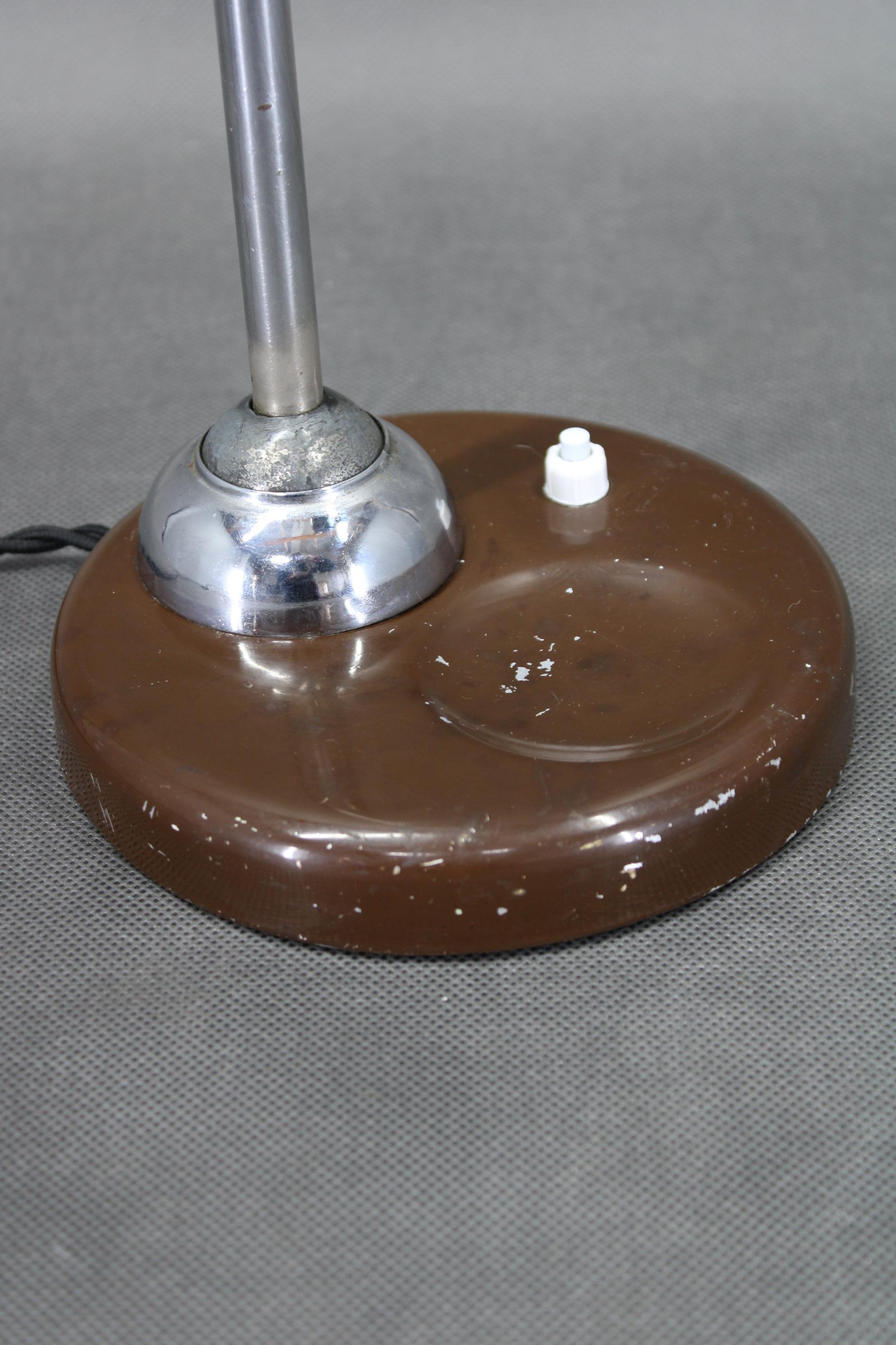 Lampada da tavolo italiana degli anni '50 di Lariolux in vendita 2