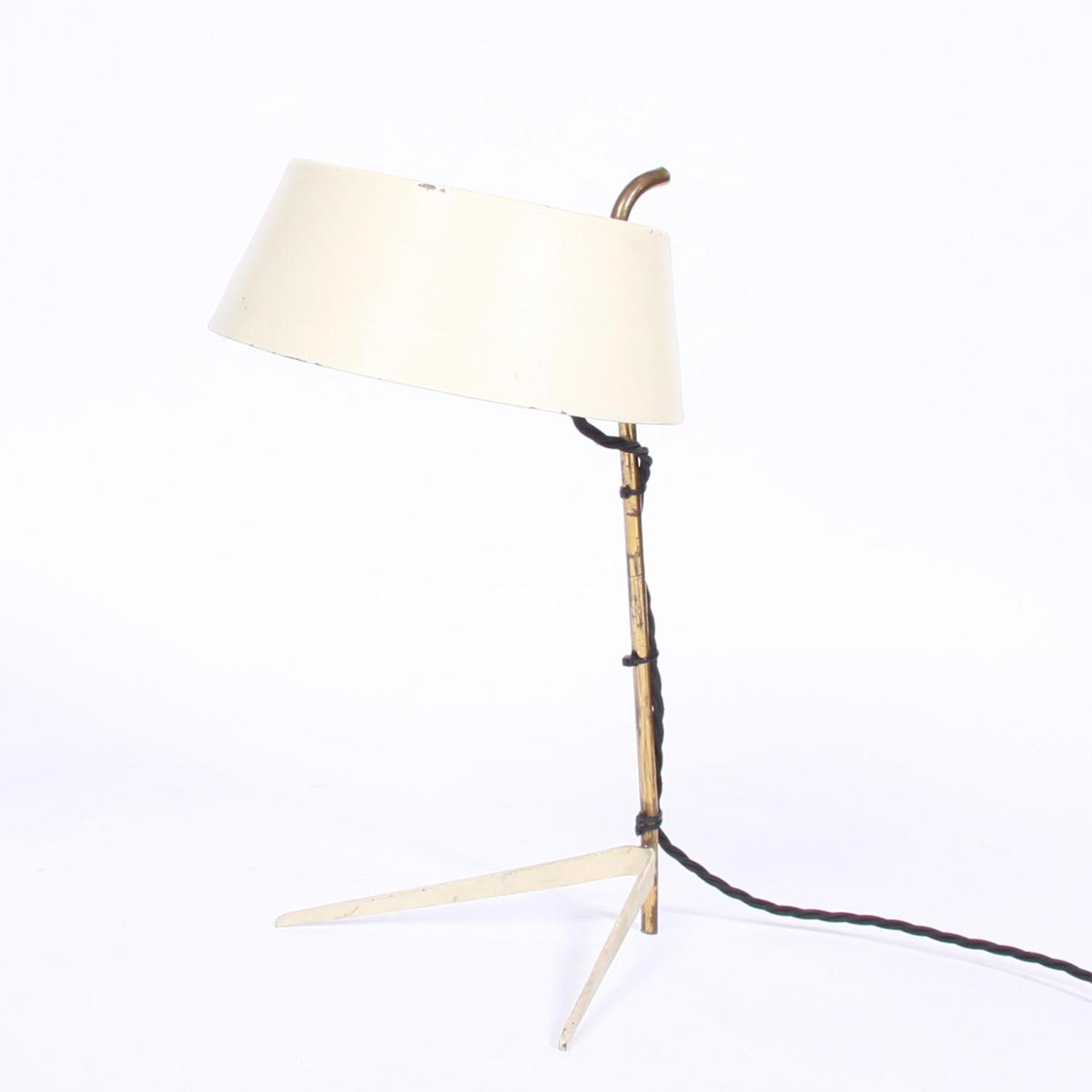 Mid-20th Century 1950s Italian Table Lamp with Cream Metal Shade and 