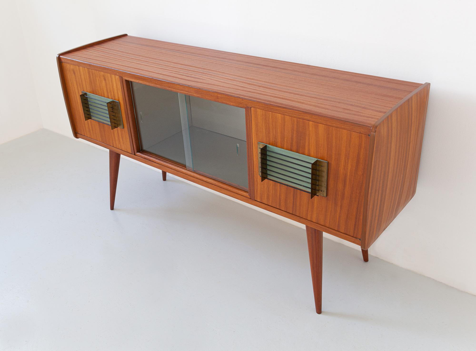 1950s Italian Teak and Brass Sideboard with Bar 3