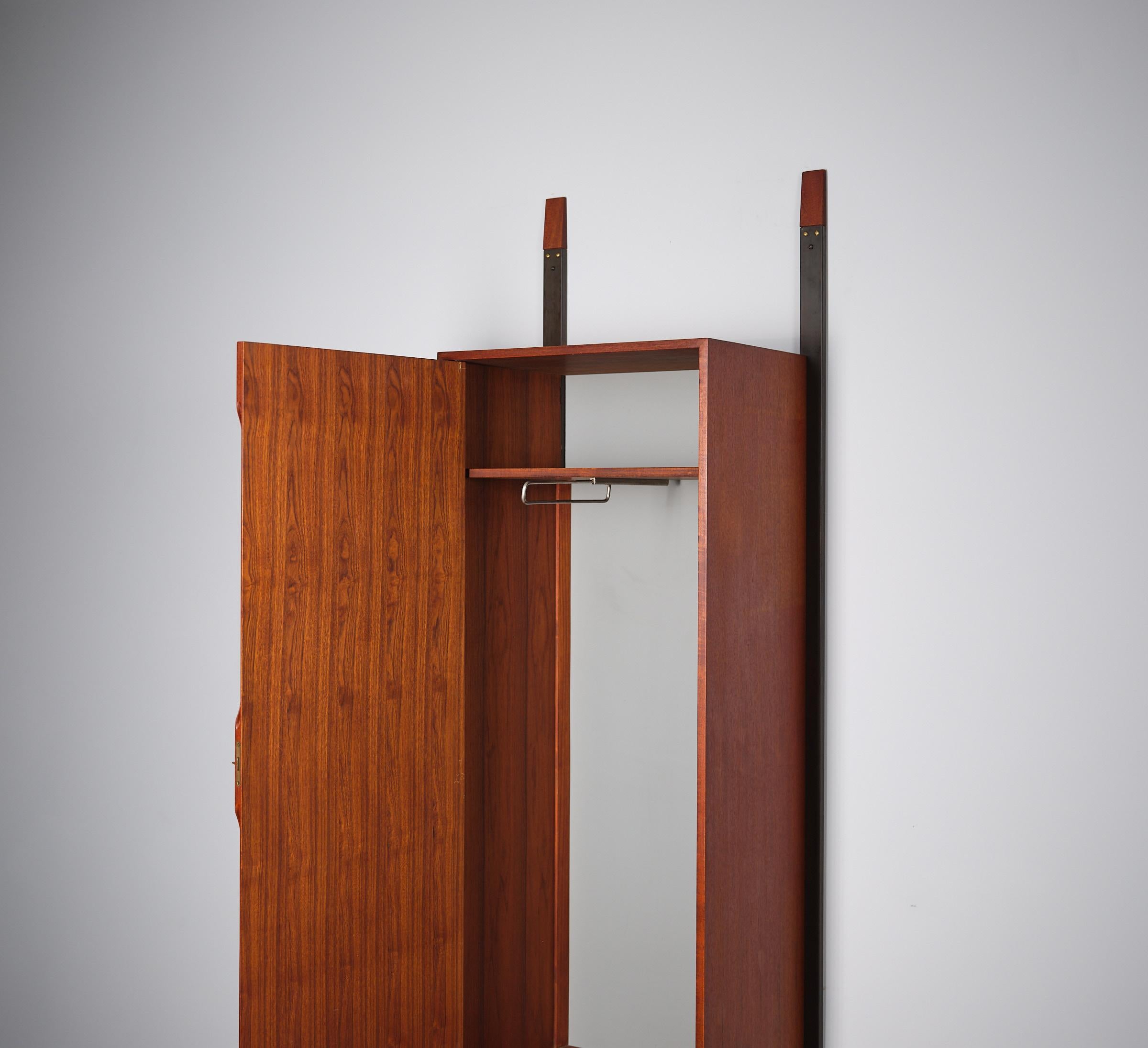 1950s Italian Teak Wall Unit Wardrobe - Minimalist Design 4