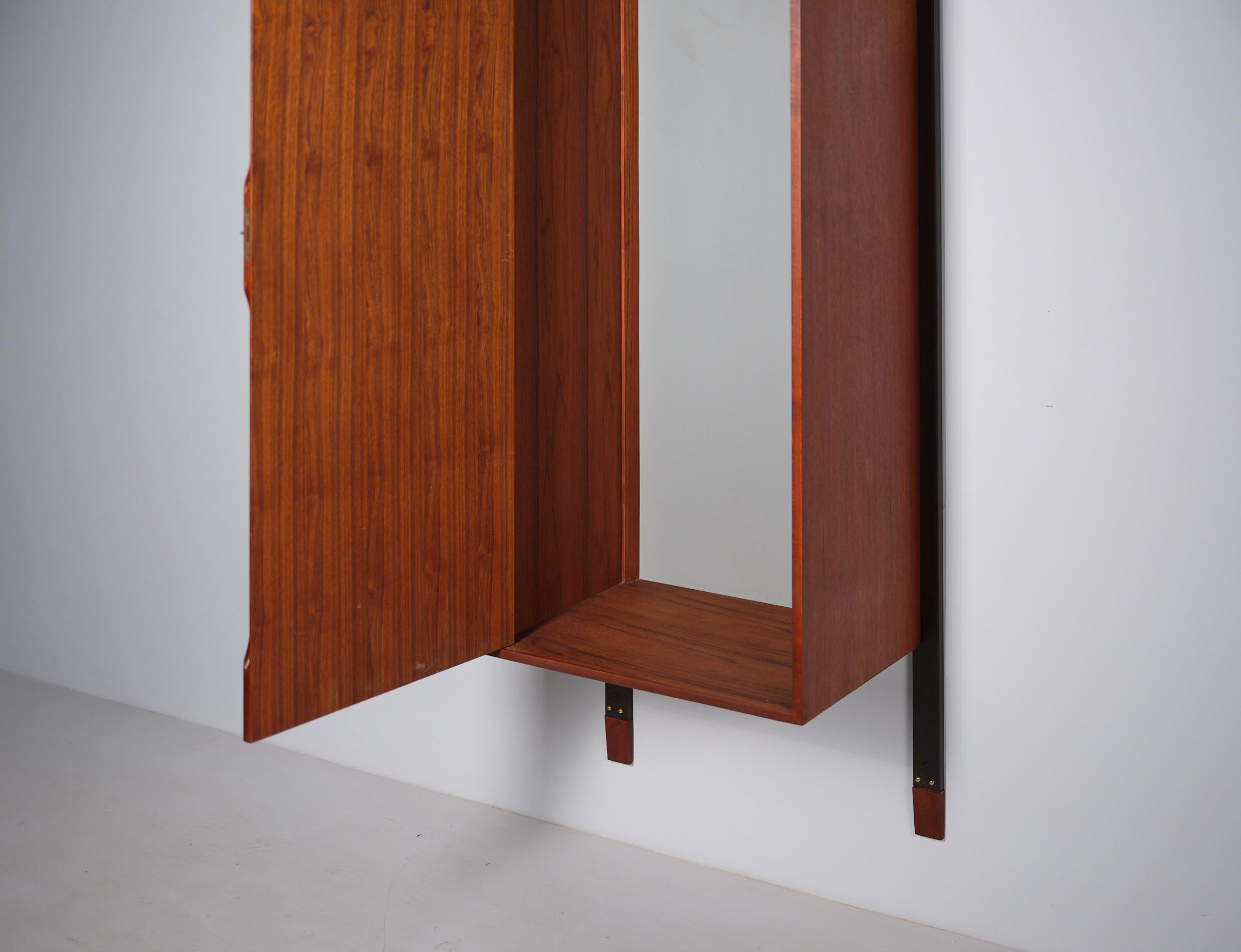 1950s Italian Teak Wall Unit Wardrobe - Minimalist Design 1