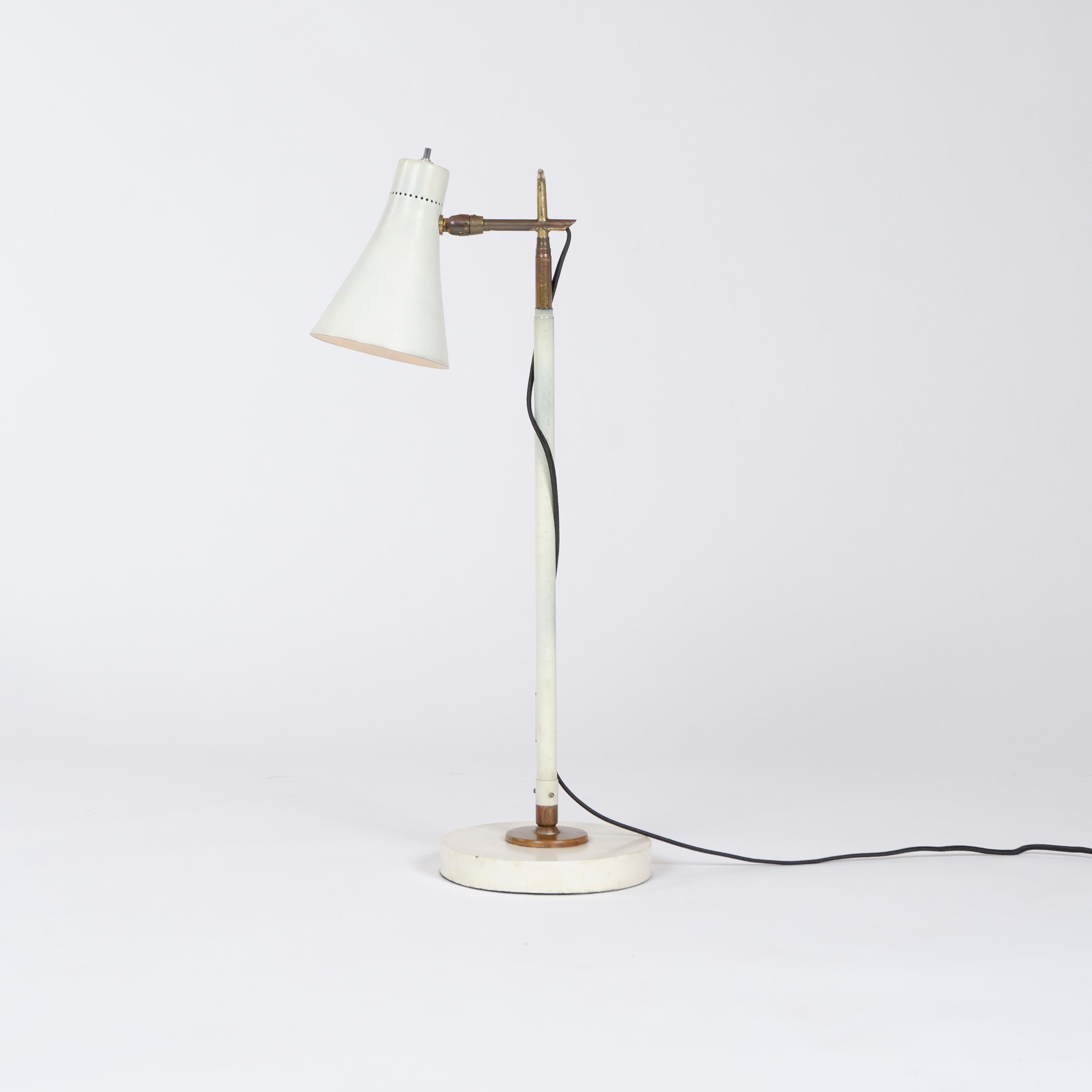 Mid-Century Modern 1950s Italian Telescoping Floor or Desk Lamp by Giuseppe Ostuni for O-Luce