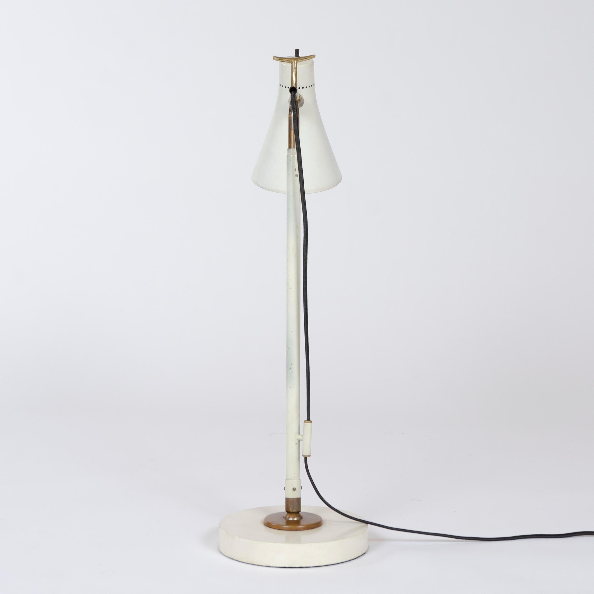 1950s Italian Telescoping Floor or Desk Lamp by Giuseppe Ostuni for O-Luce 1
