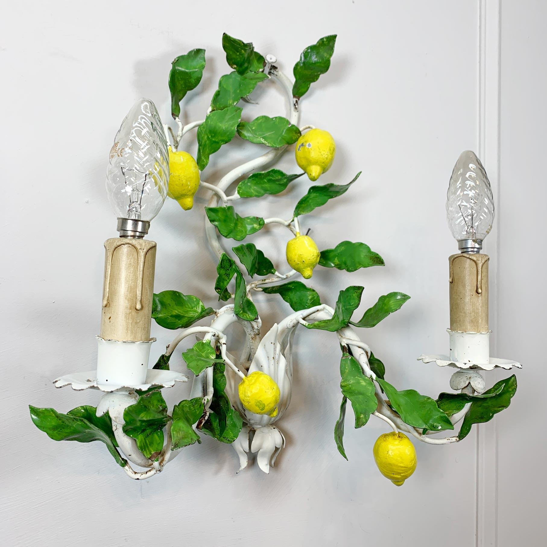 1950s Italian Tole Lemon Wall Light White Green & Yellow In Good Condition For Sale In Hastings, GB