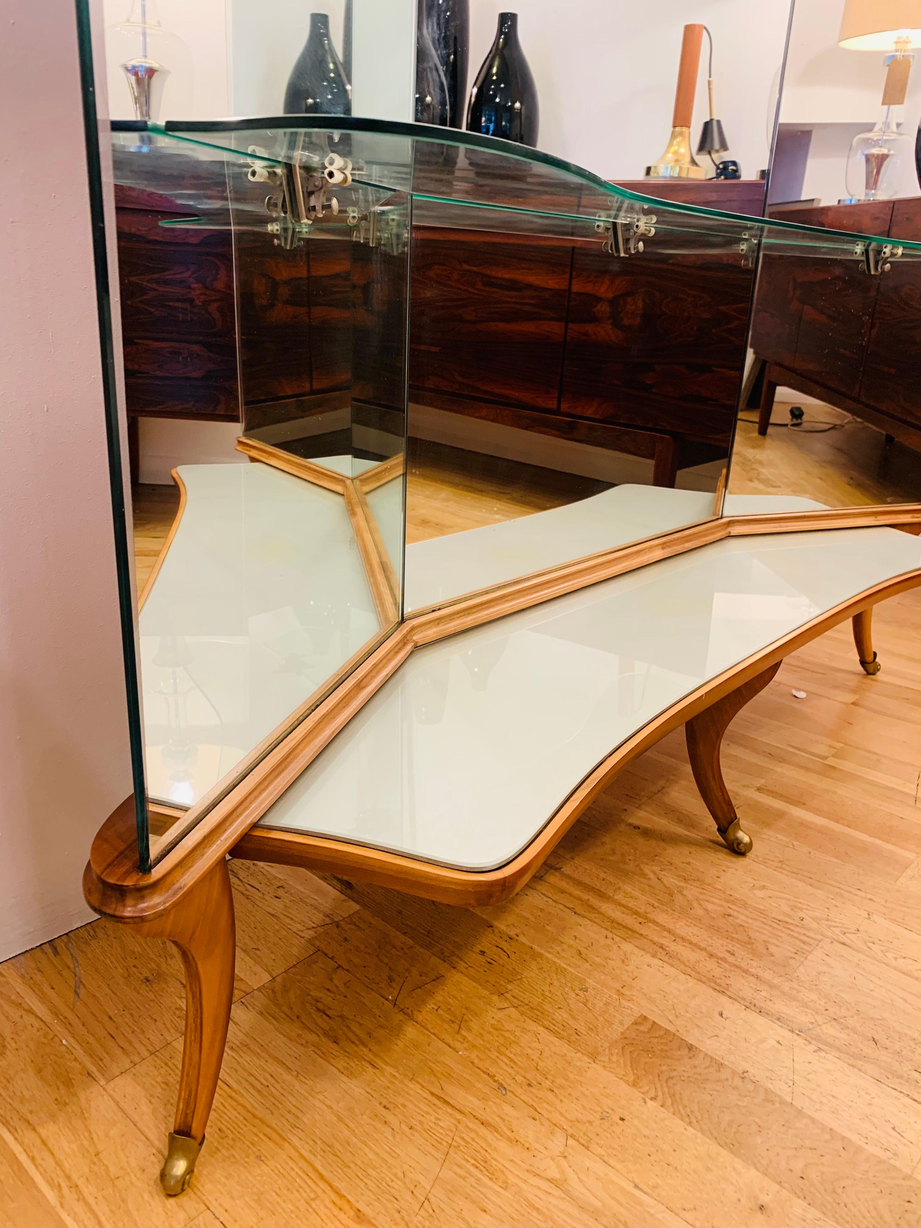1950s Italian Triple Triptych Wooden Floor Standing Mirror Brass Scrolled Feet 11