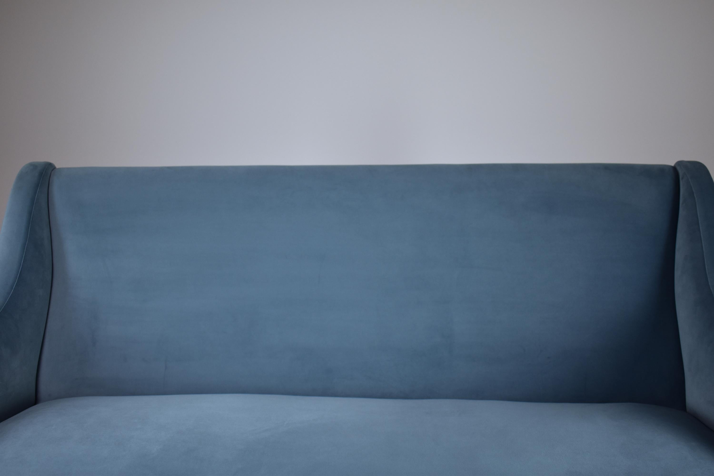 1950's Italian Velvet Restored Sofa For Sale 1