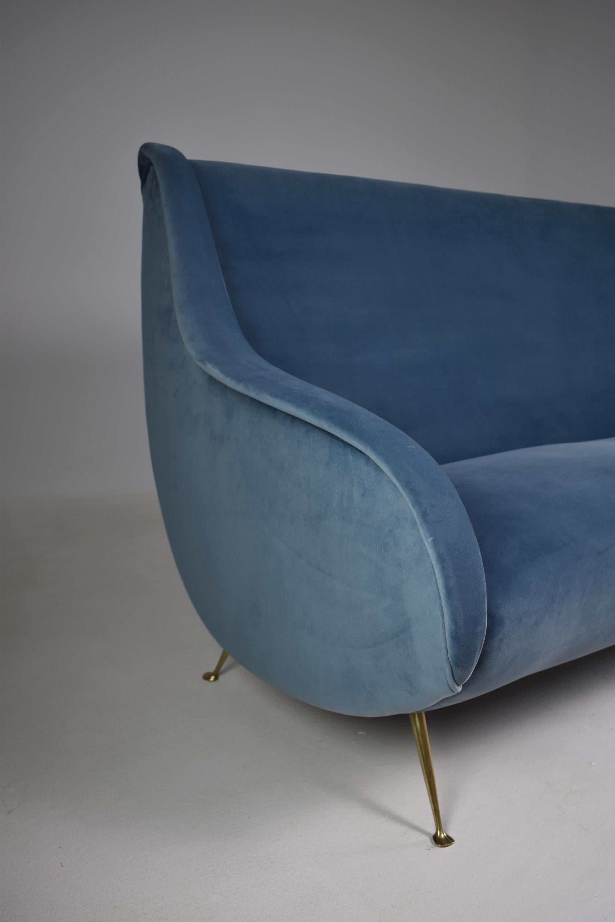 1950's Italian Velvet Restored Sofa For Sale 2