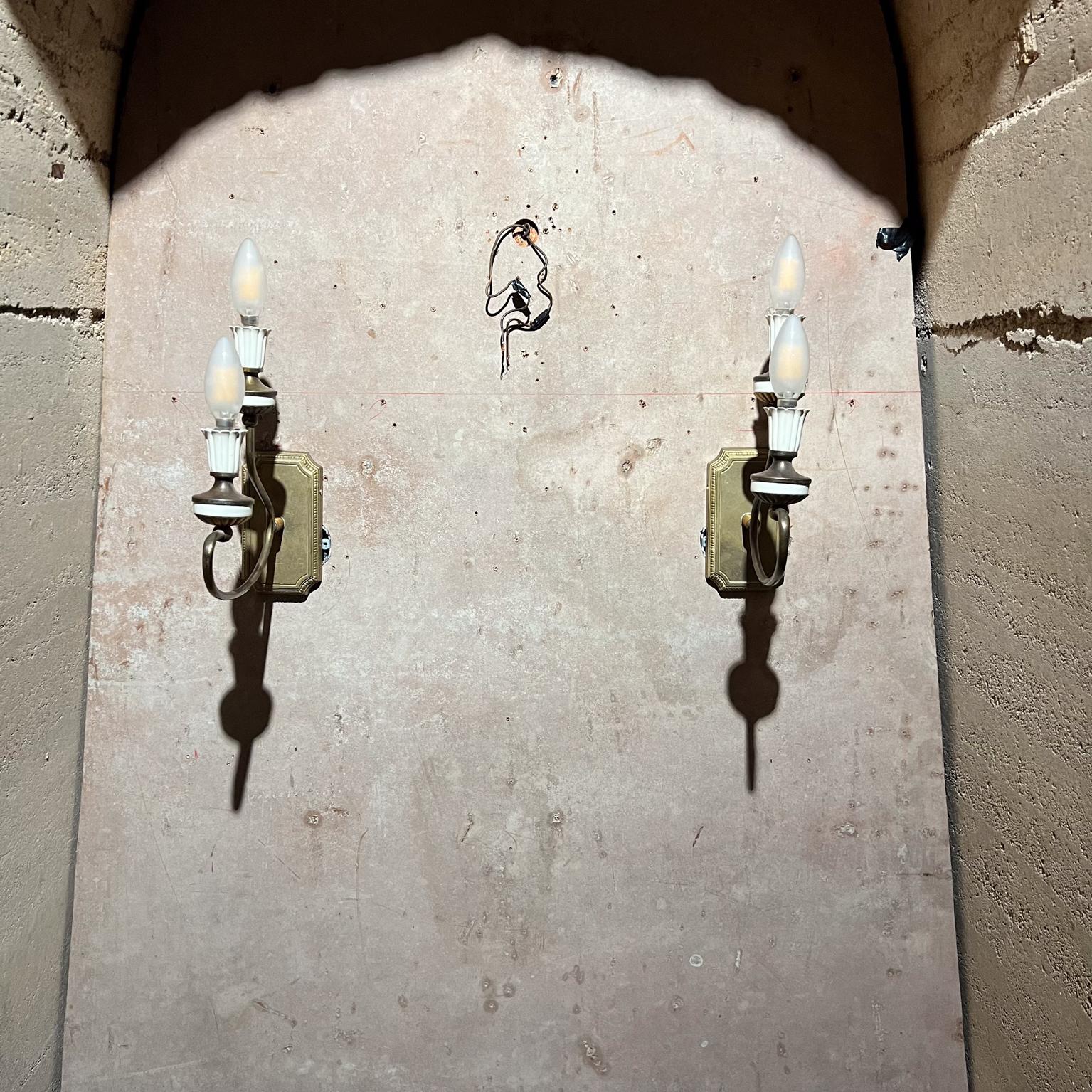 1950s Italian Wall Sconce Set Sculptural Style of Gio Ponti For Sale 1