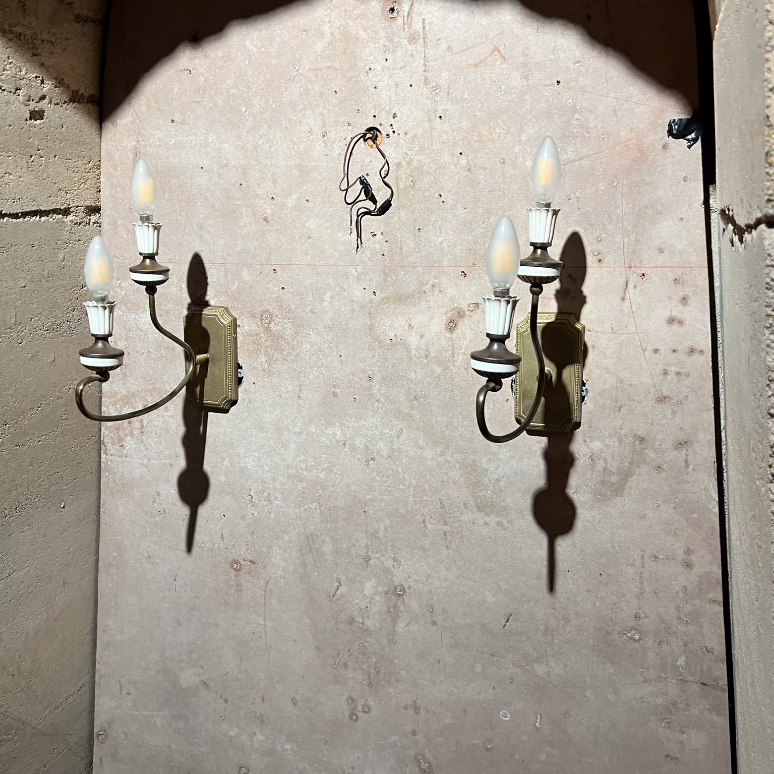 Ensemble d'appliques murales italiennes des années 1950 Style sculptural de Gio Ponti