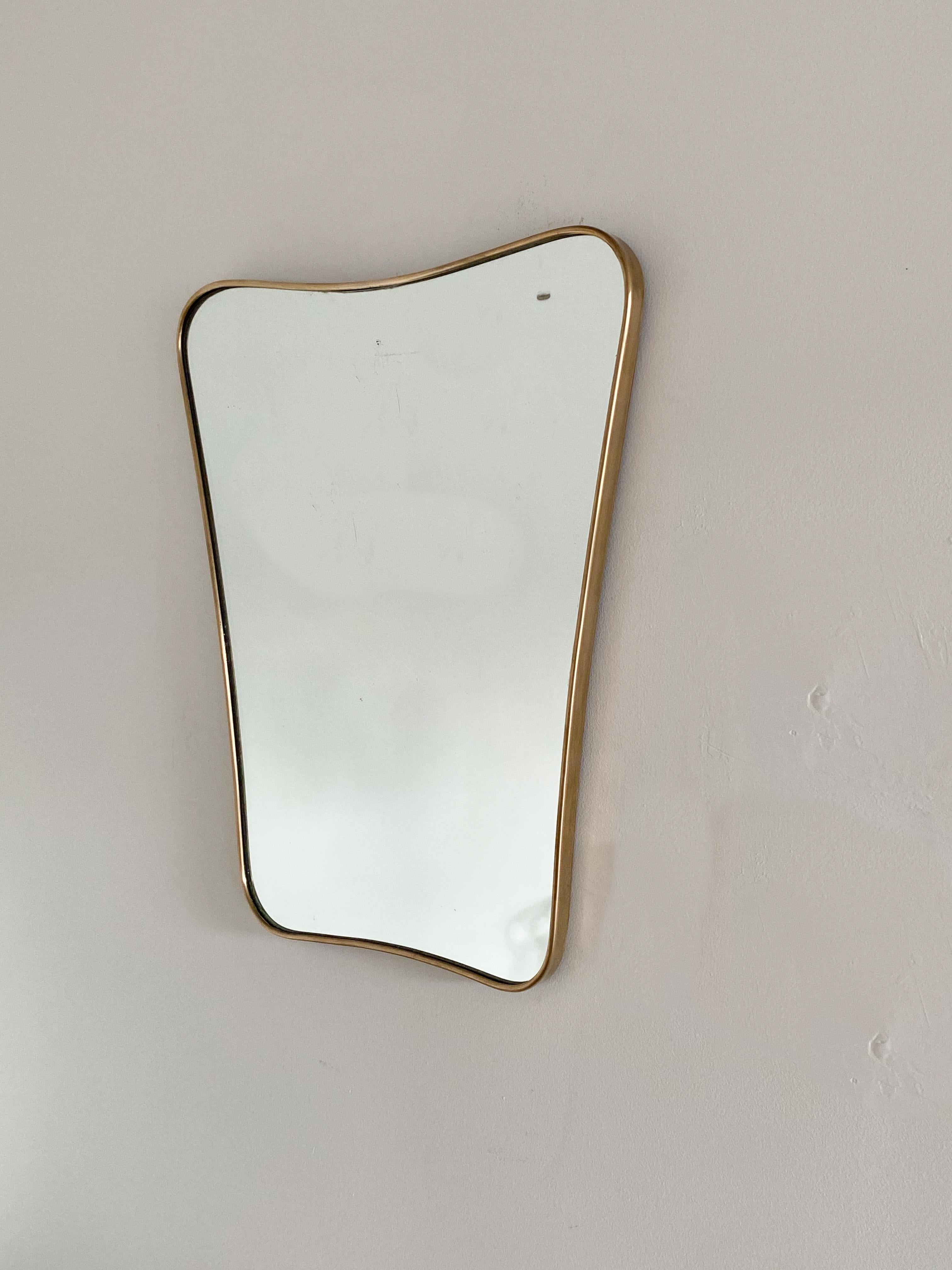 1950s Italian Wavy Brass Mirror In Good Condition In Los Angeles, CA