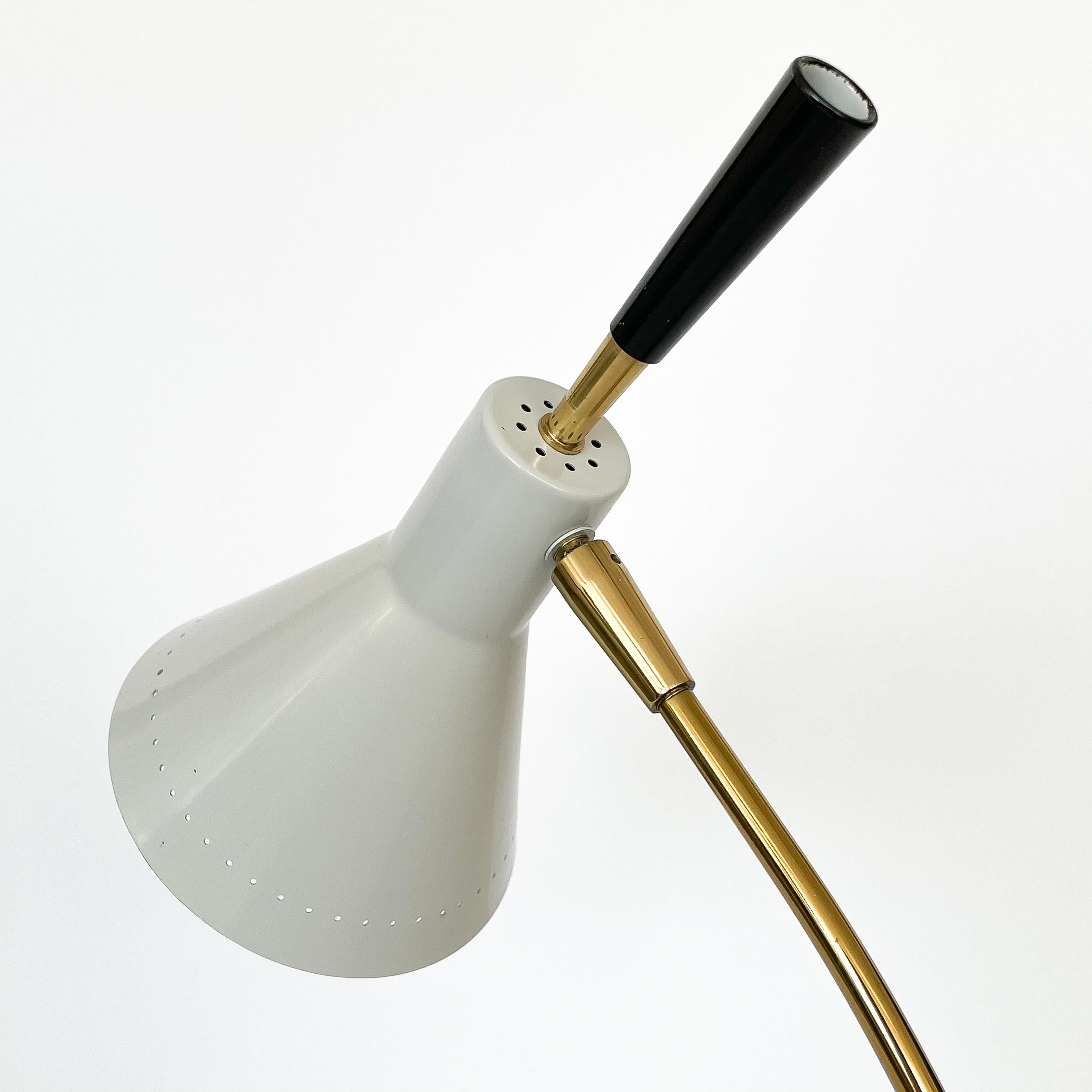 1950s Italian White Enamel and Brass Desk Lamp 11