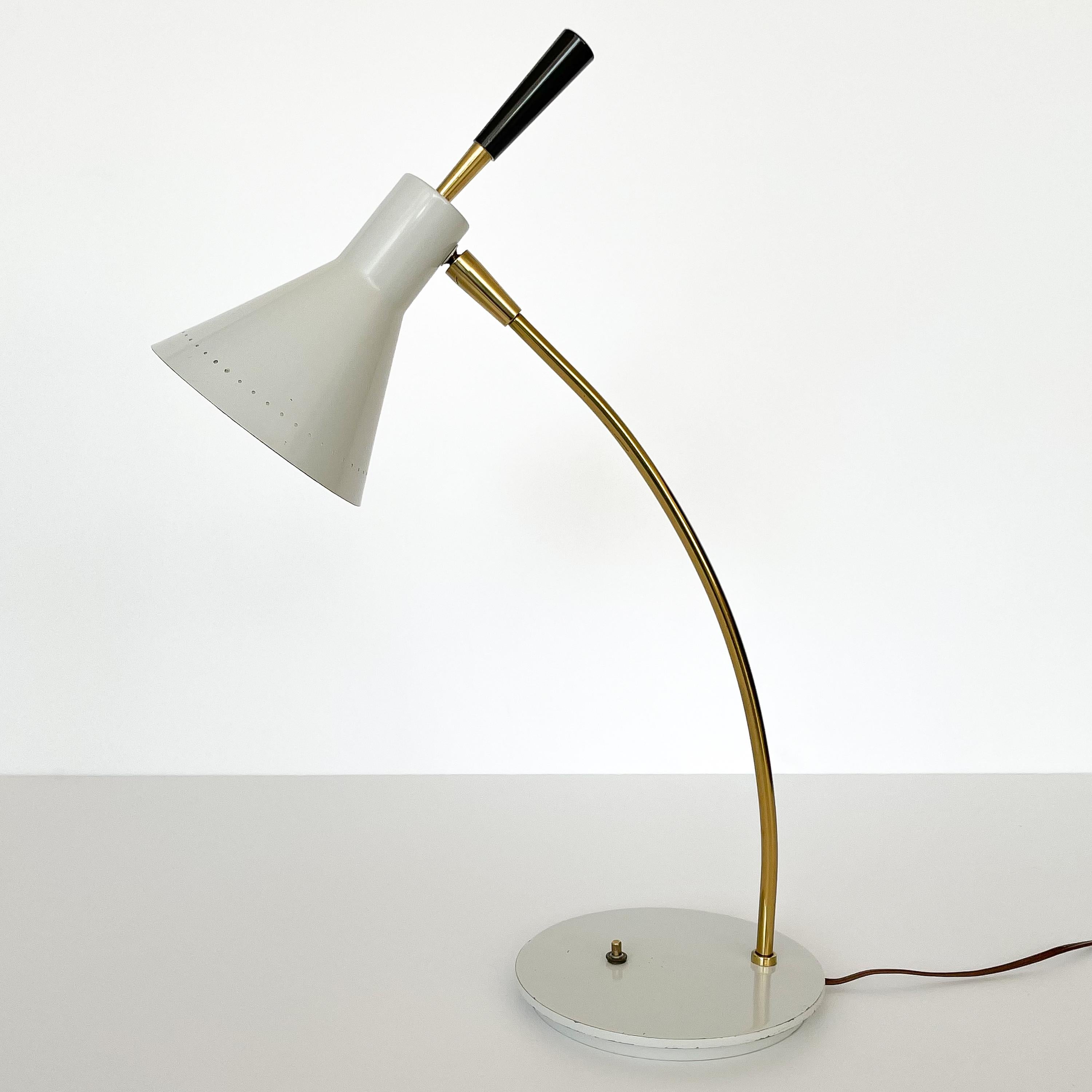 Mid-Century Modern 1950s Italian White Enamel and Brass Desk Lamp