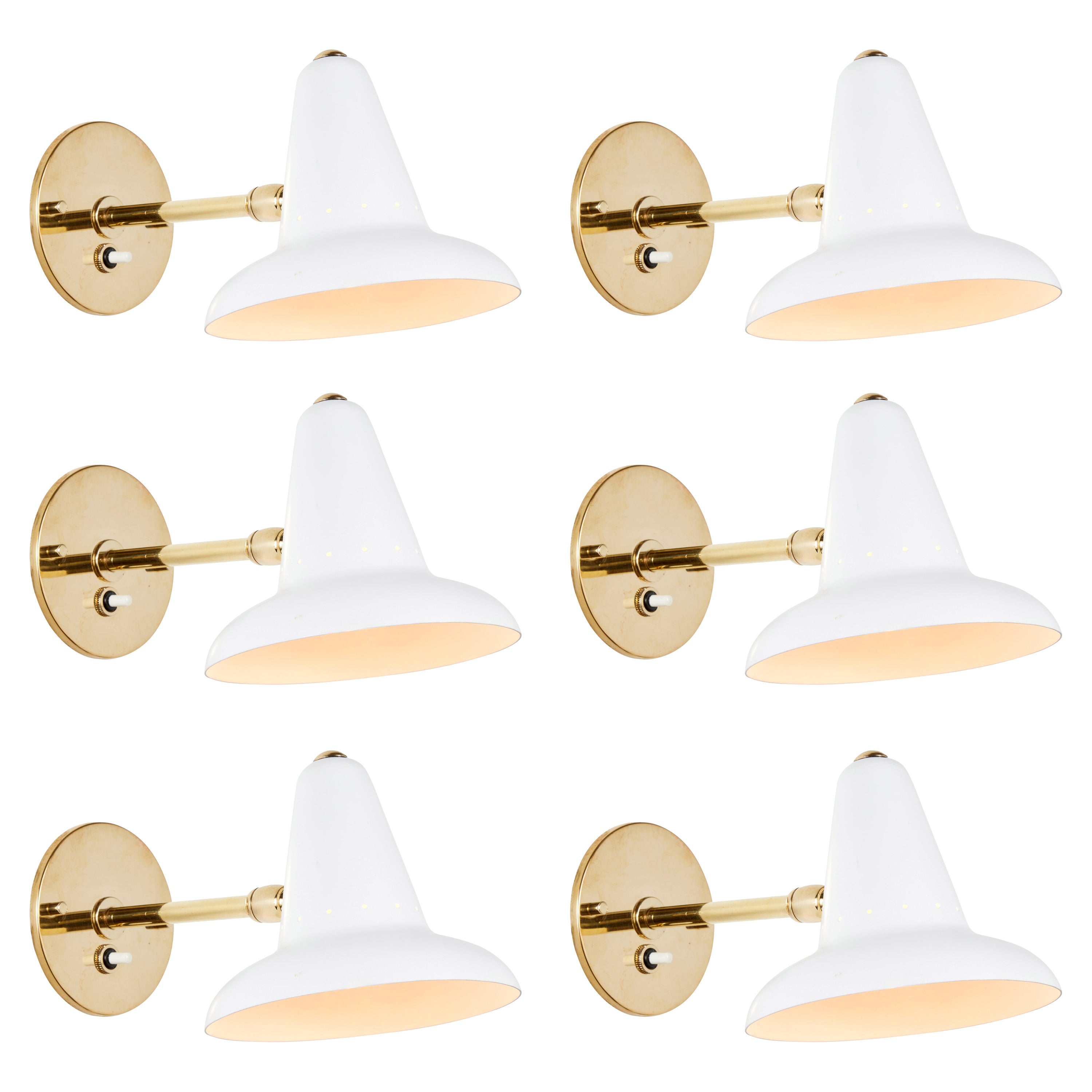 1950s Italian White Perforated Sconce Attributed to Gino Sarfatti For Sale 5