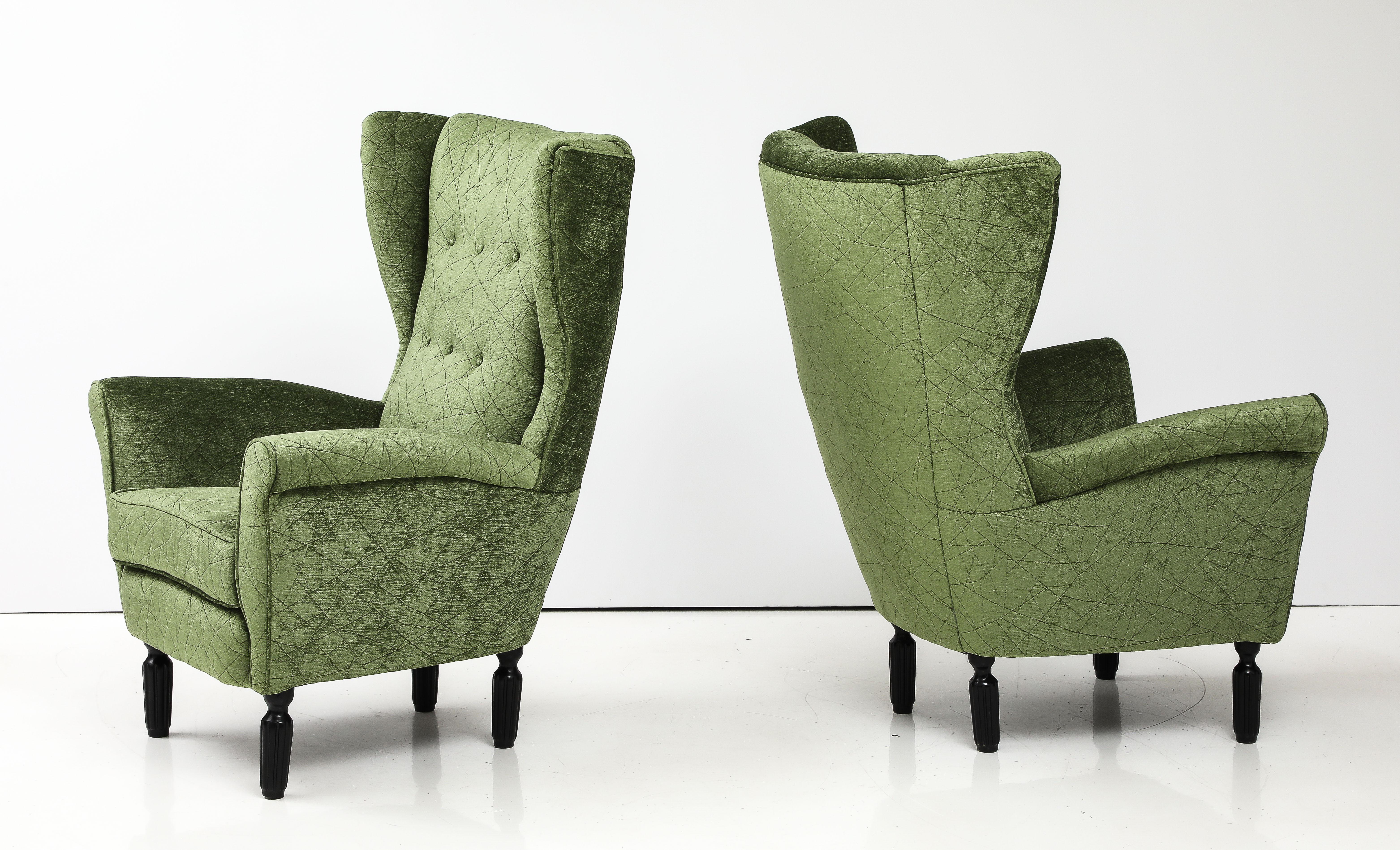 Mid-20th Century 1950's Italian Wing-Back Lounge Chairs in Velvet Fabric For Sale