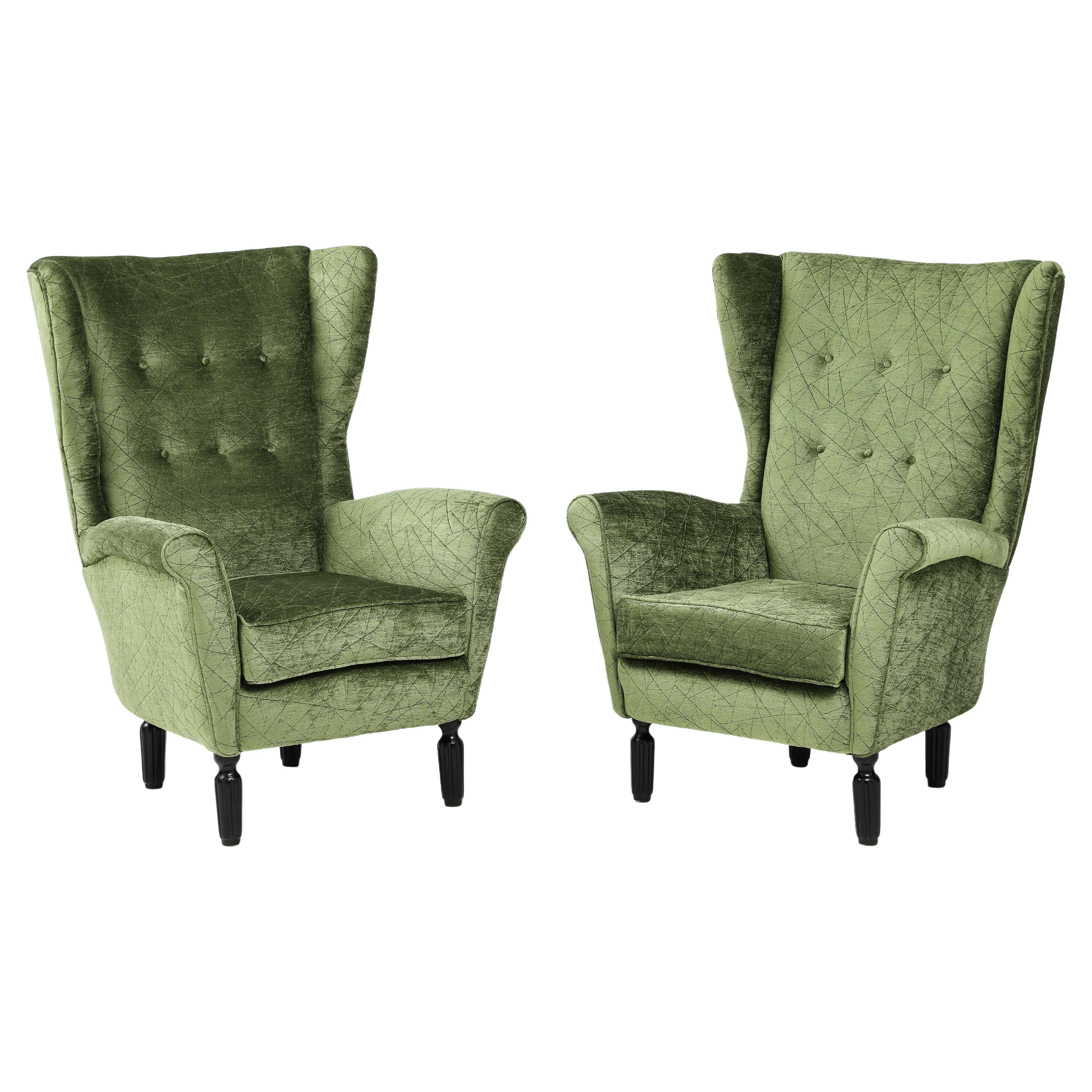 1950's Italian Wing-Back Lounge Chairs in Velvet Fabric For Sale